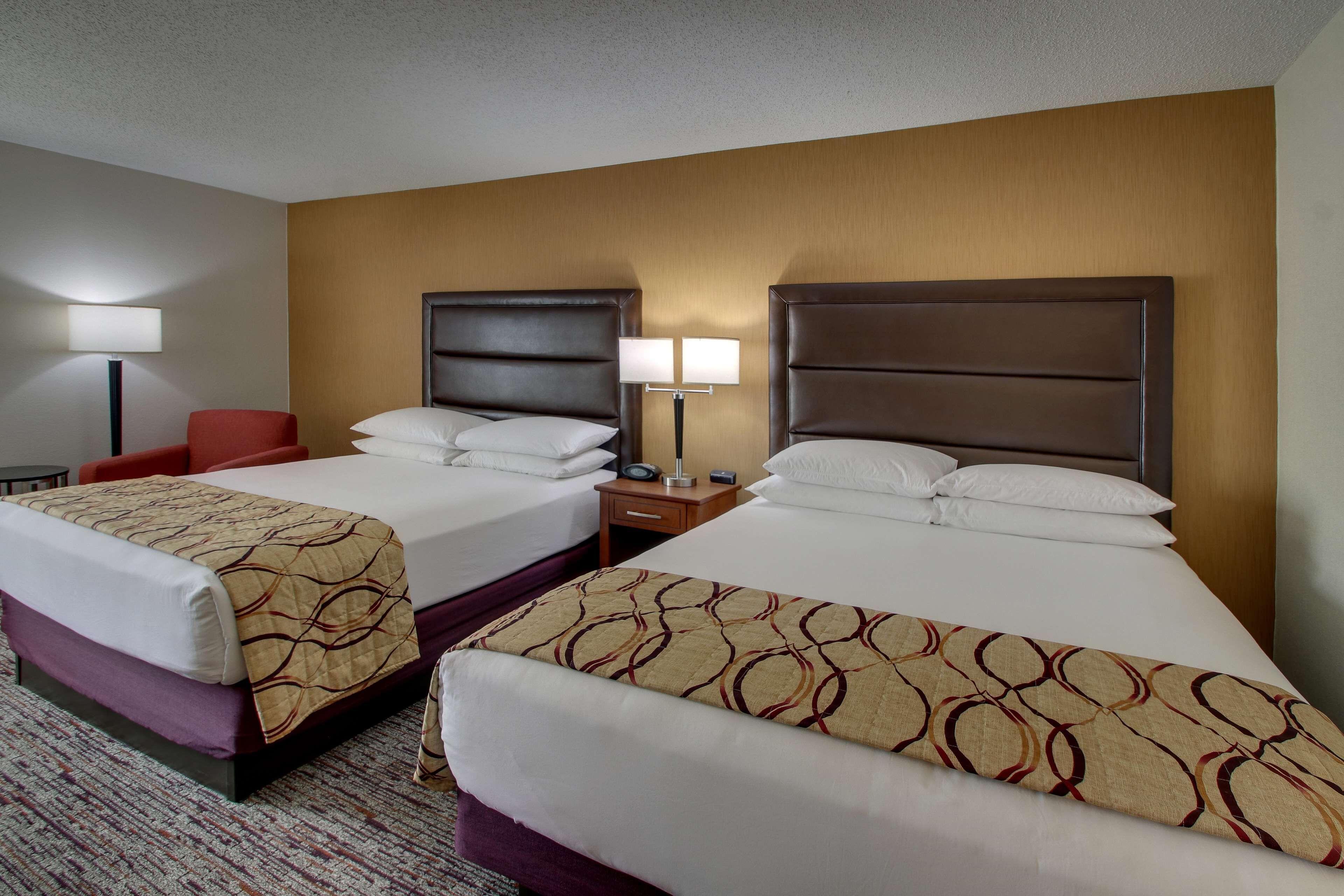 Queen Room Two Queen Beds