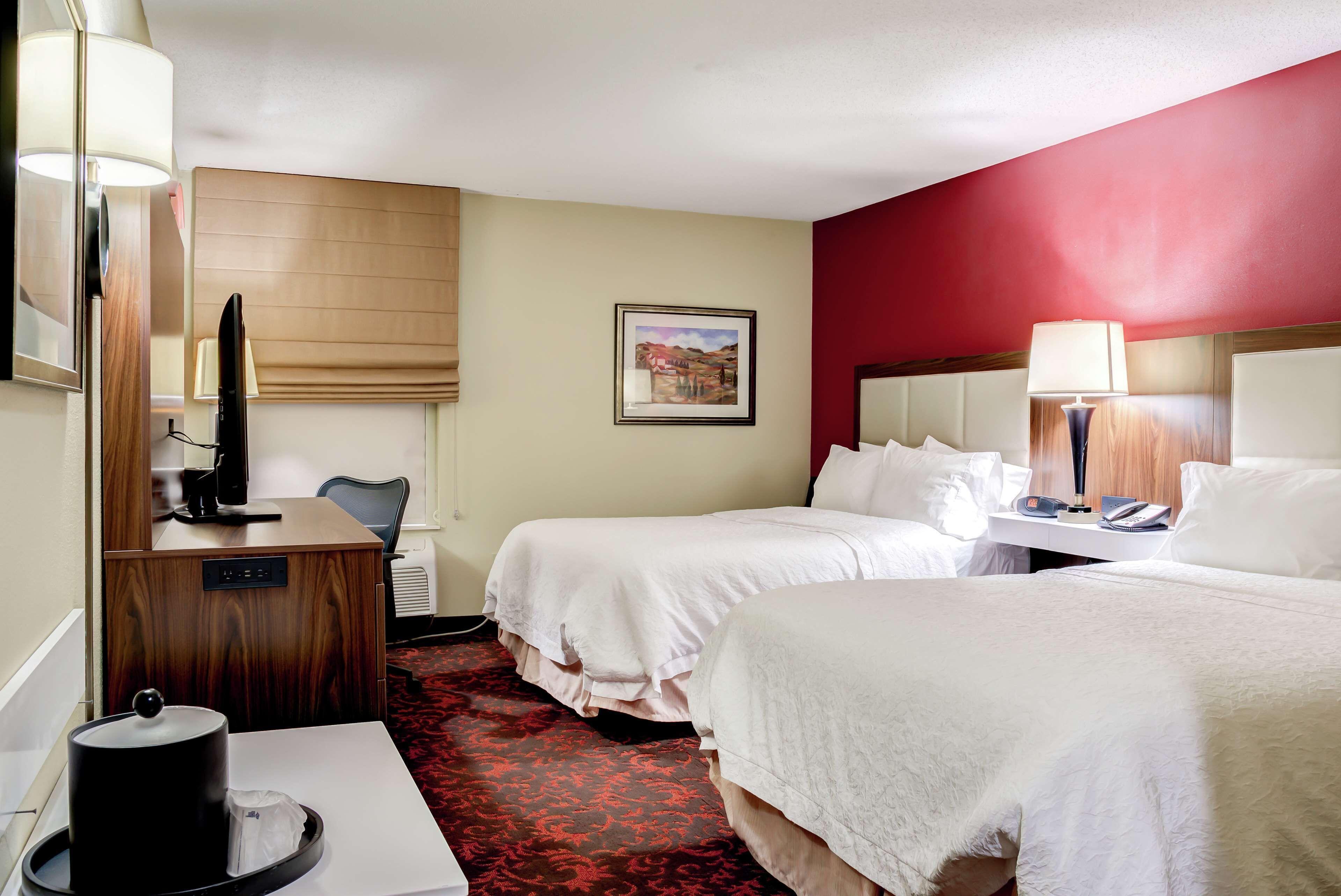 Room Two Queen Beds Non-Smoking