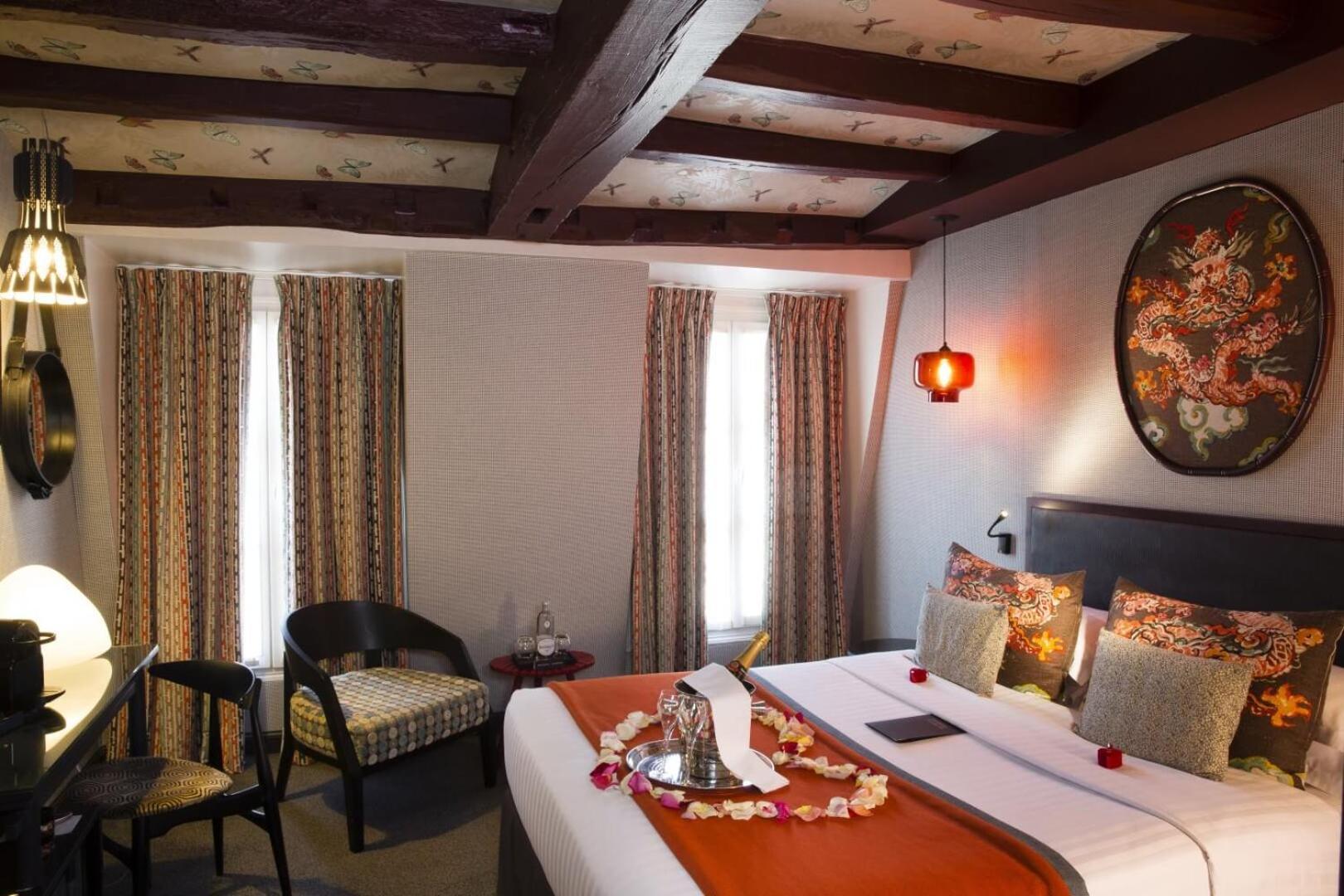 Romantic Room