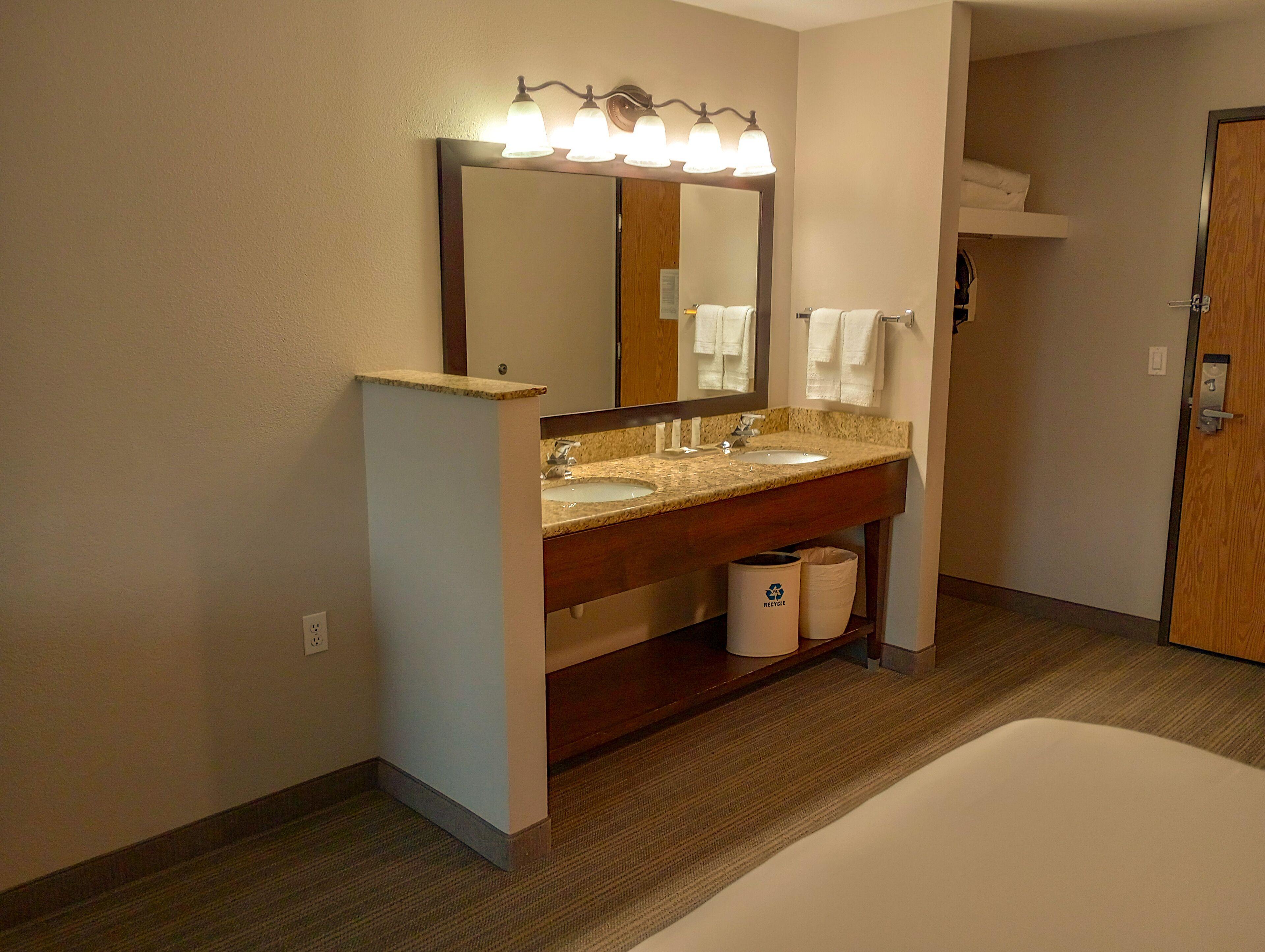 Premium Queen Room Two Queen Beds Non-Smoking