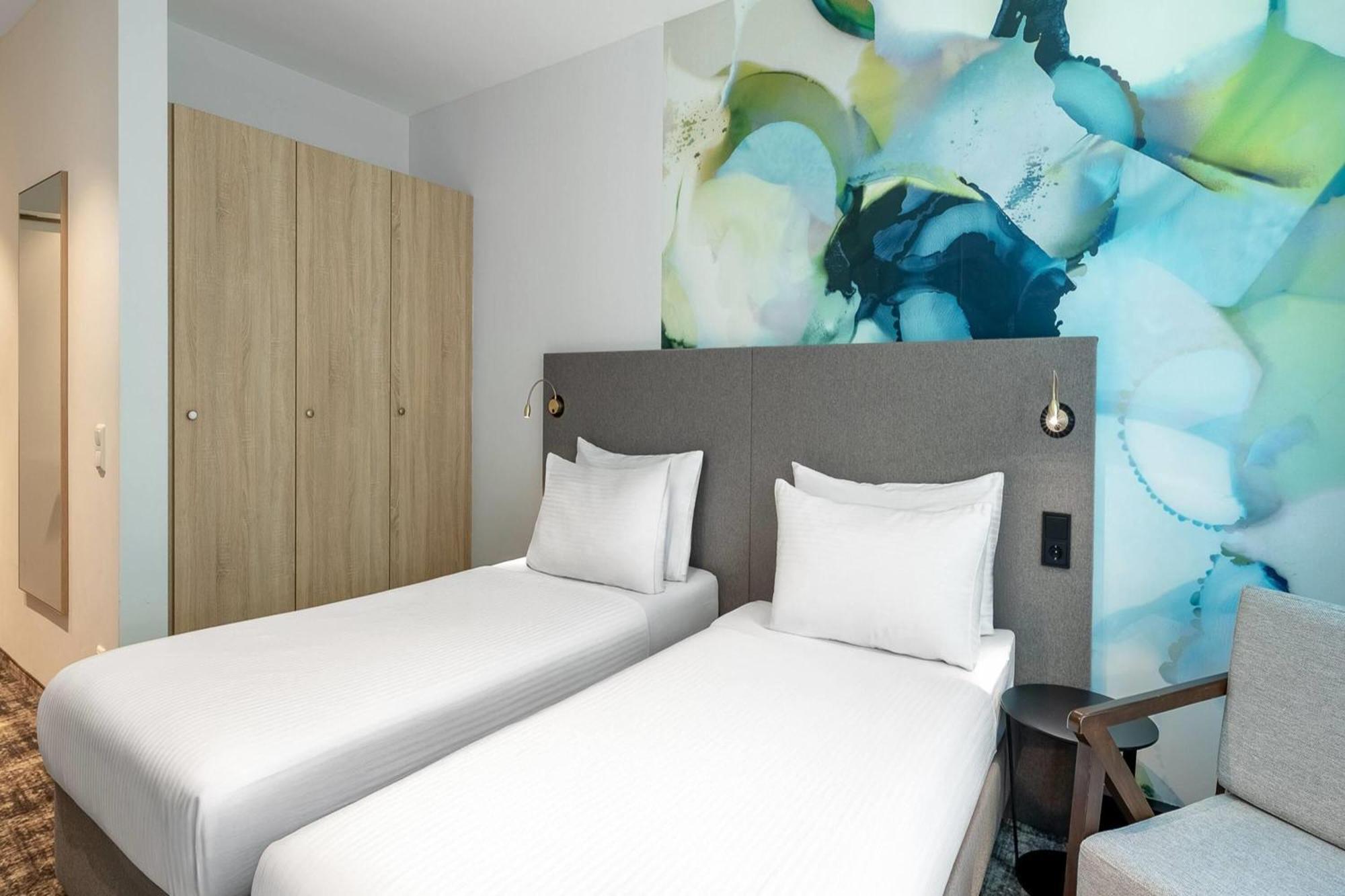 Standard Twin Room Non-Smoking