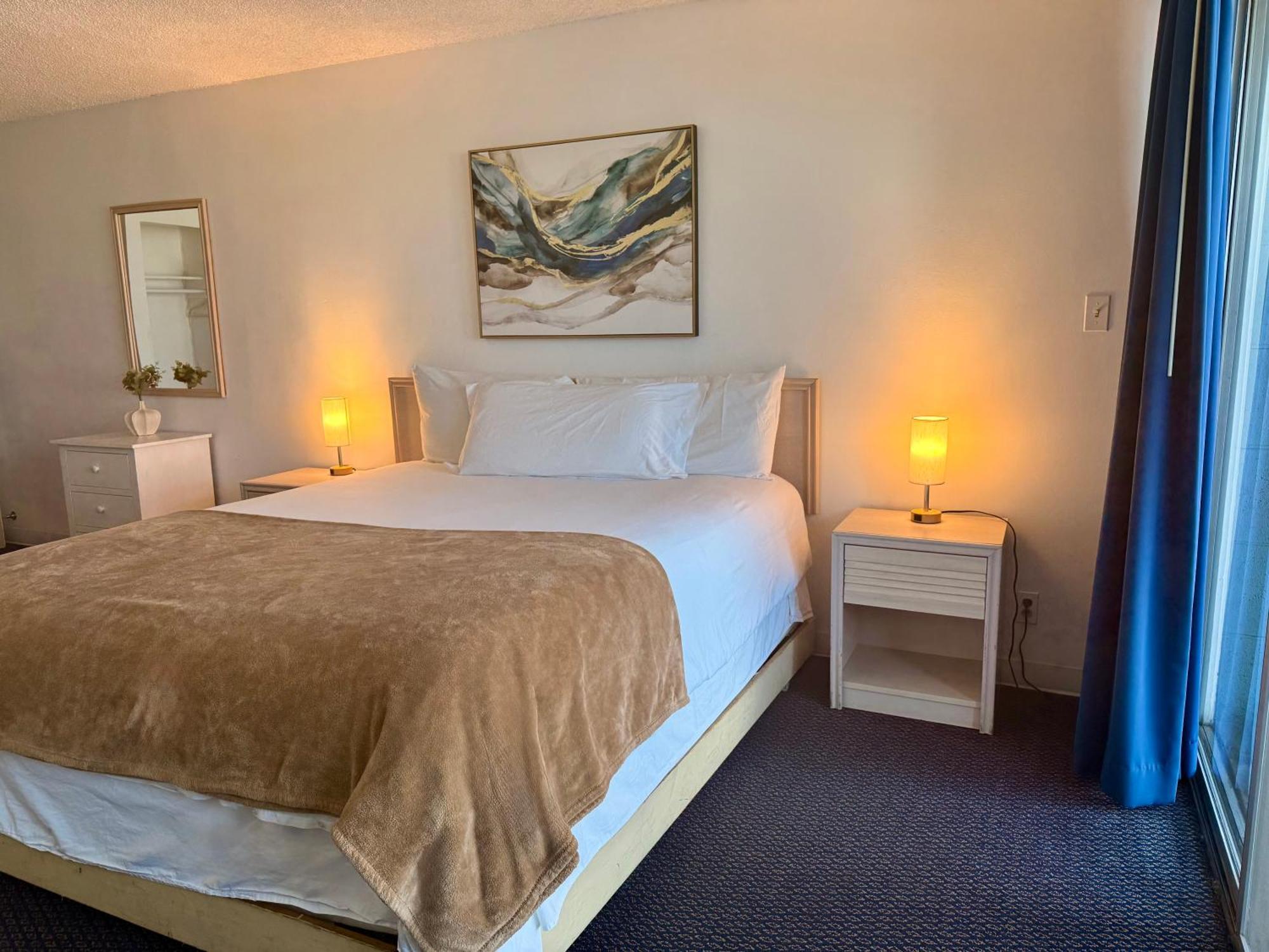 Queen Room Sea View