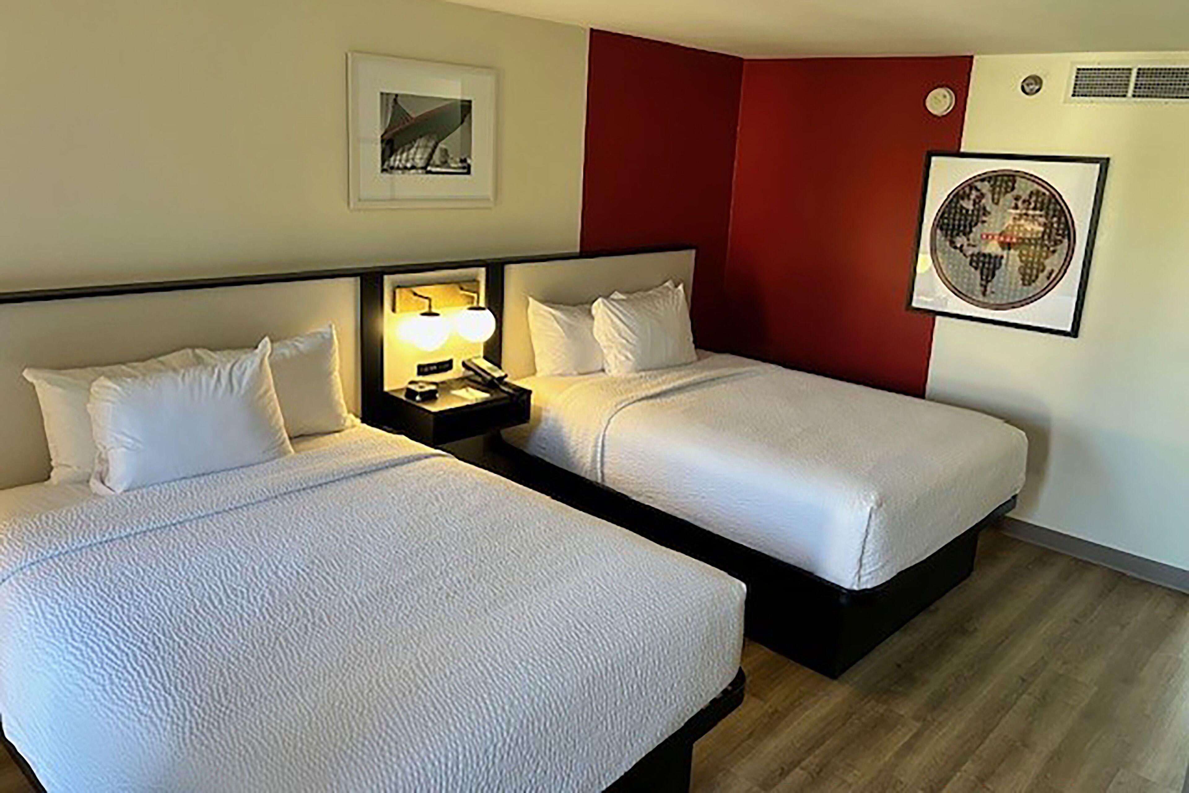 Queen Room Two Queen Beds Non-Smoking