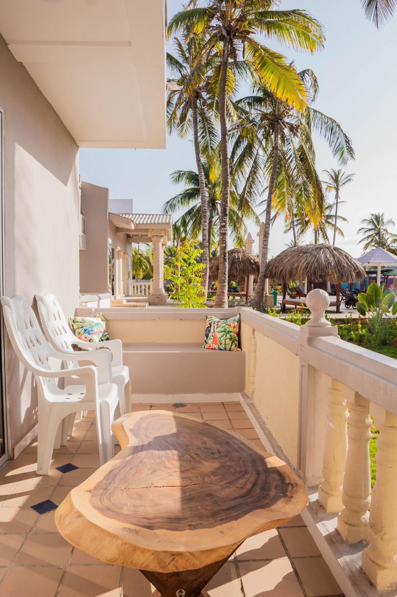 Junior Suite Pool View