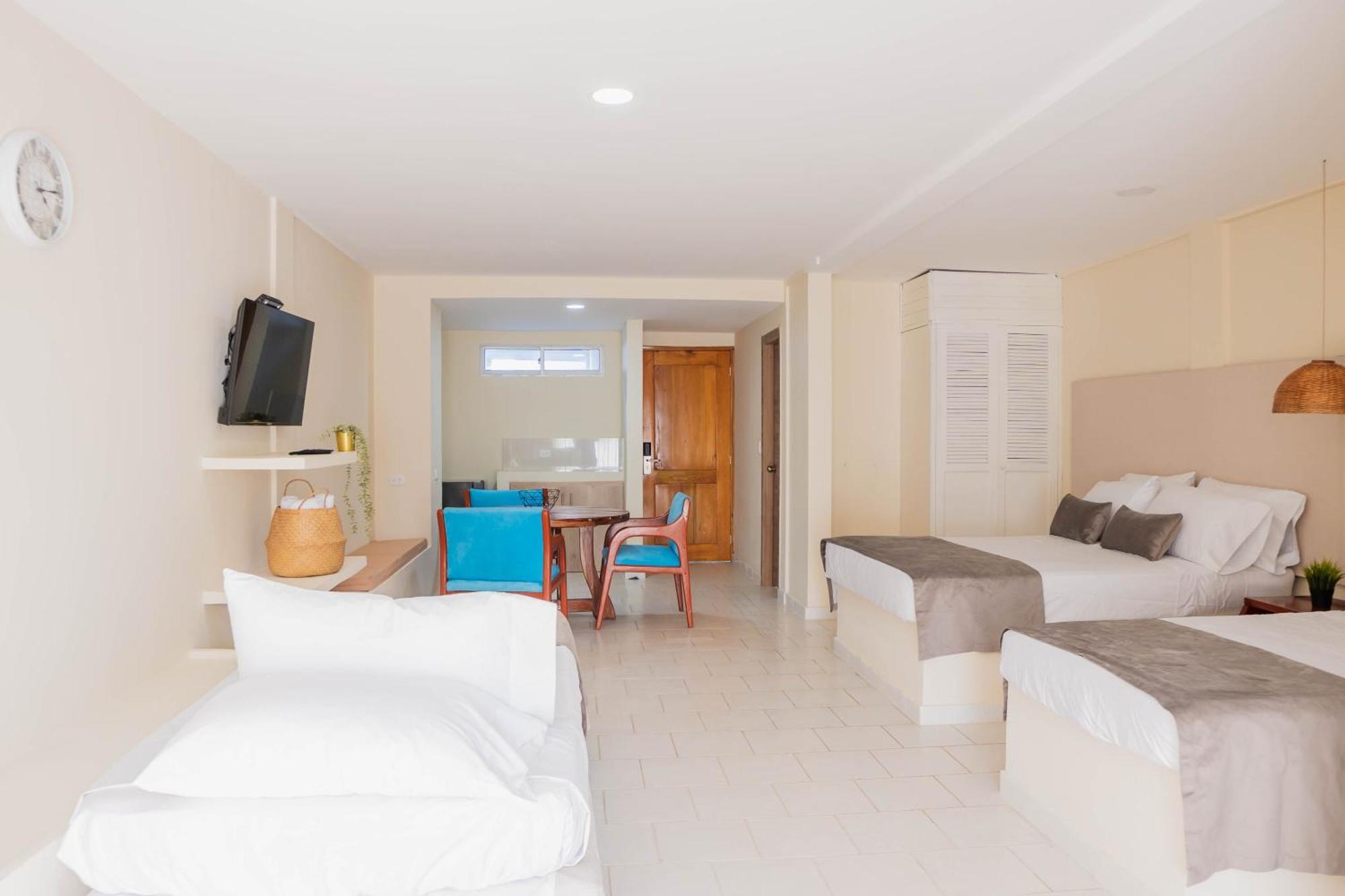 Junior Suite Pool View