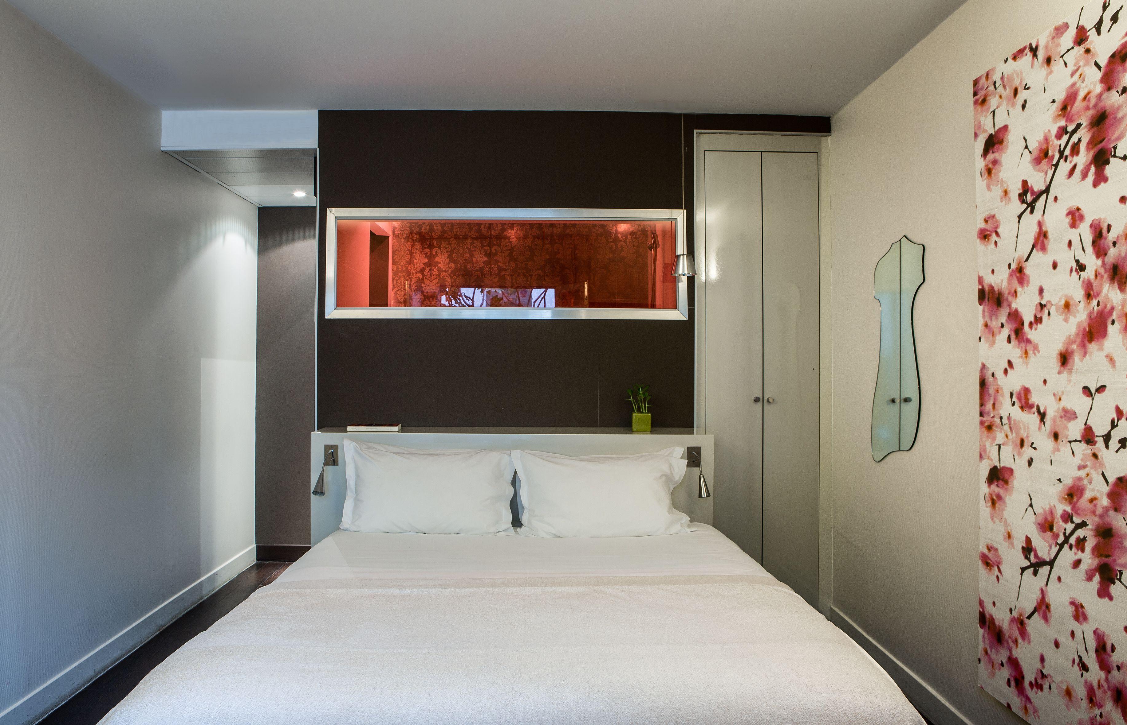 Privilege Room