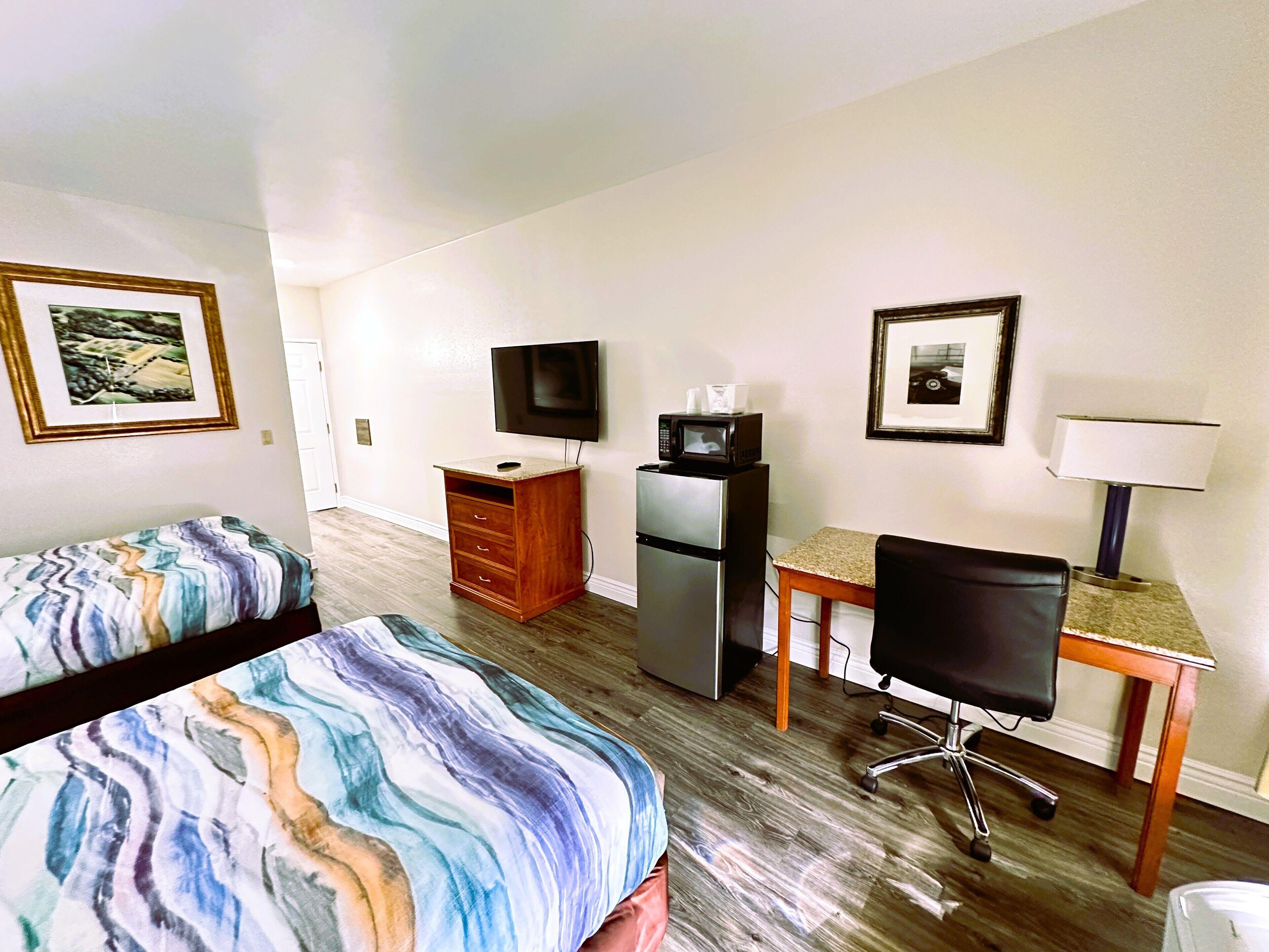 Deluxe Double Room Two Double Beds Non-Smoking