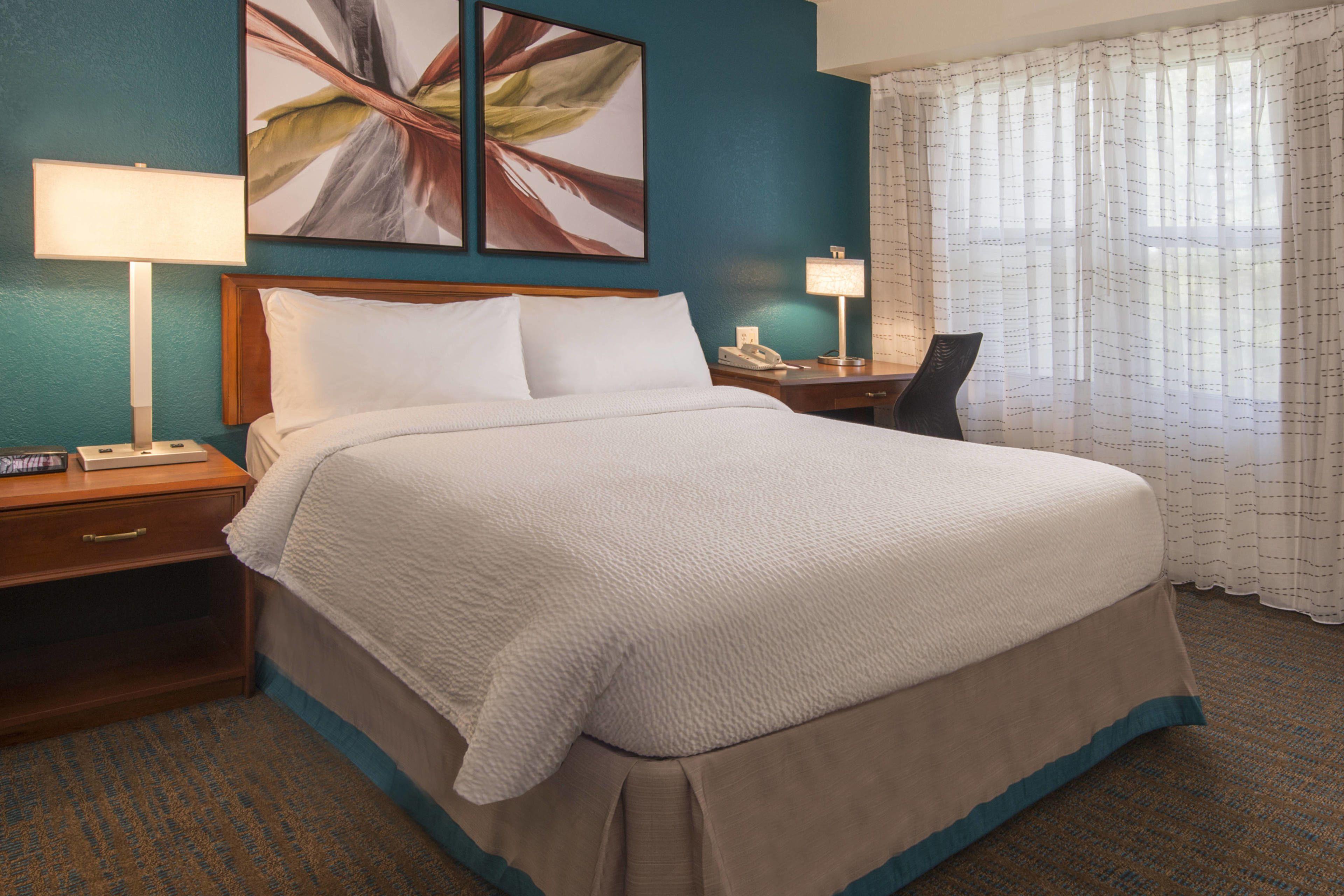 One-Bedroom Suite