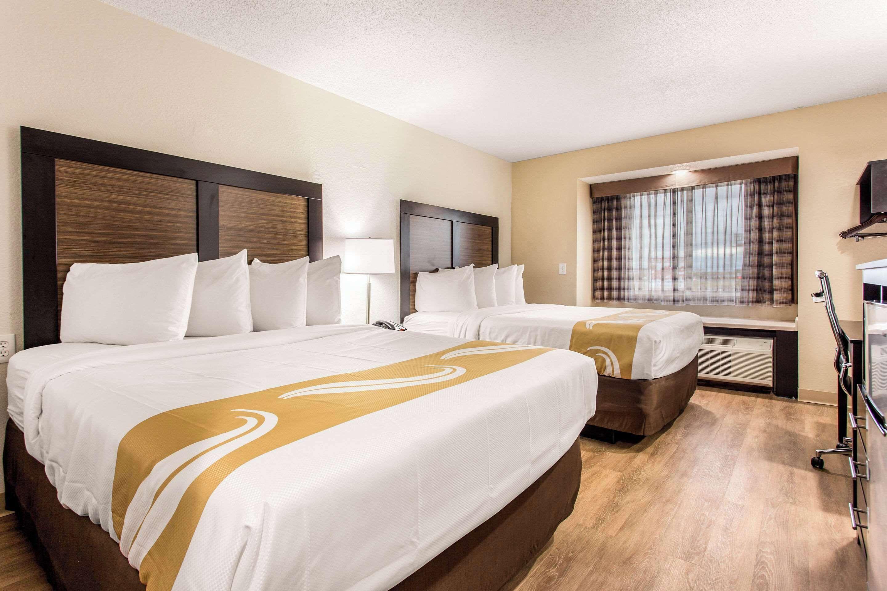 Queen Room Two Queen Beds Non-Smoking