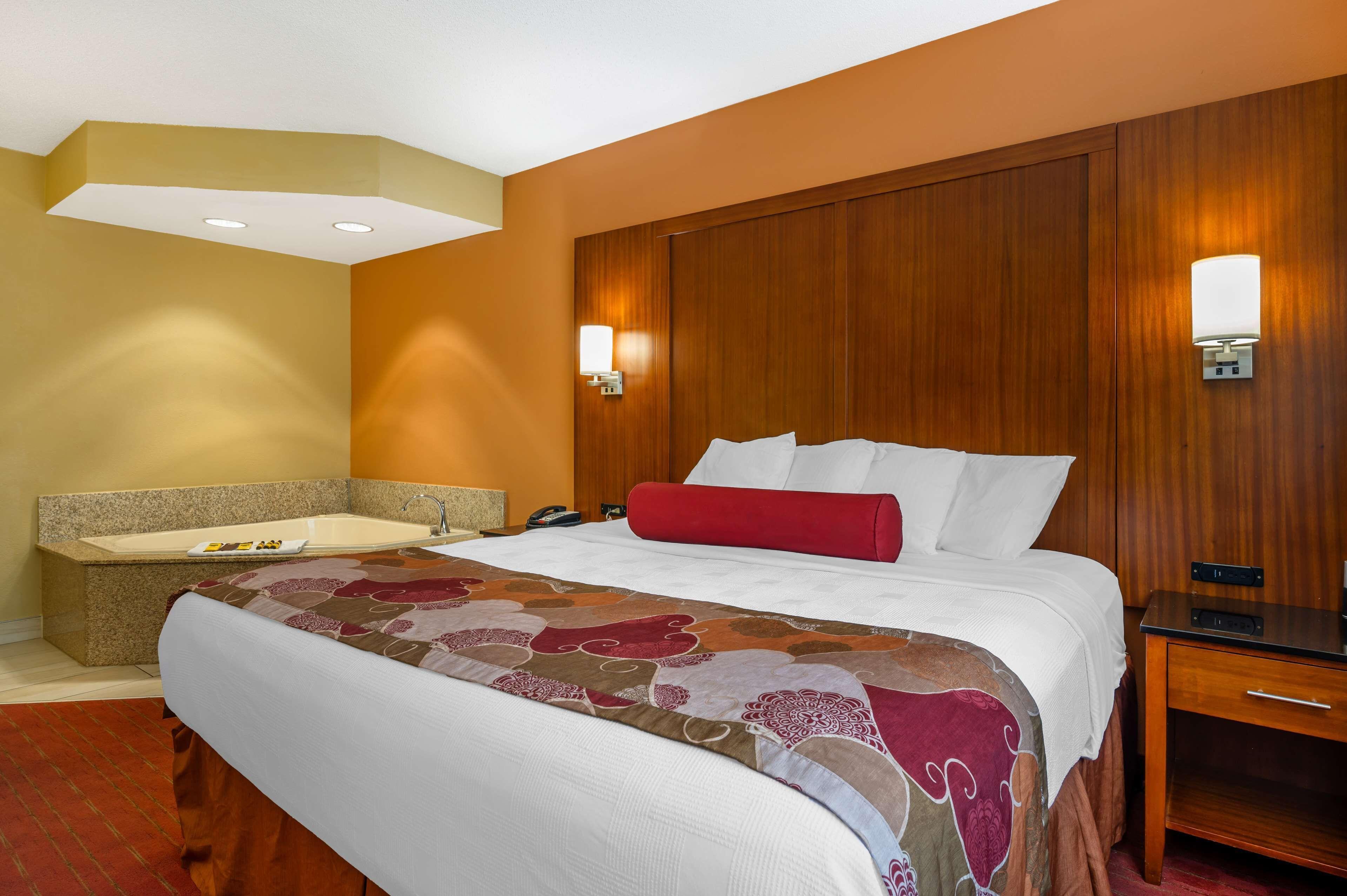 King Suite Spa Bath Non-Smoking