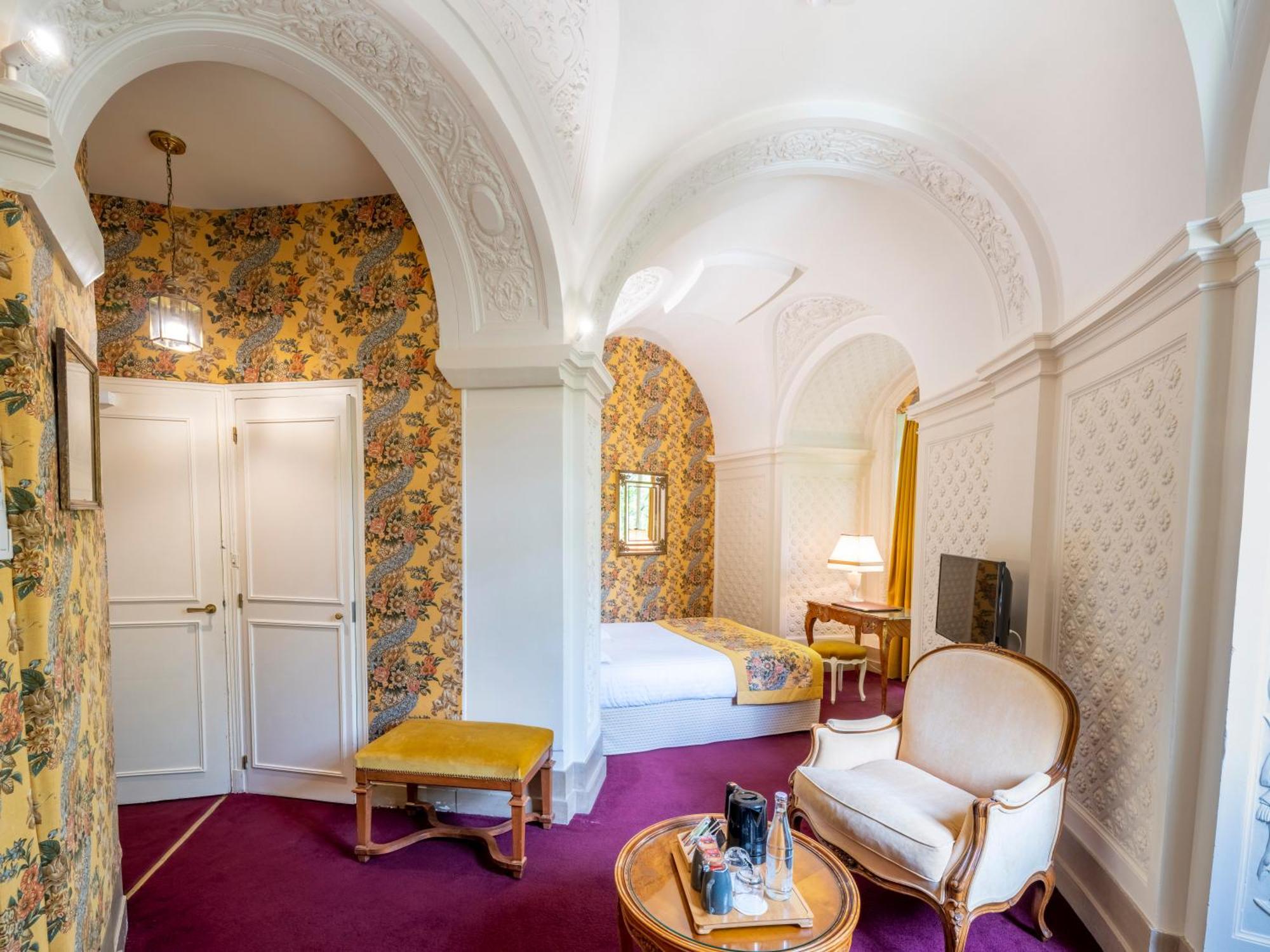 Superior Double Room Pavillon area