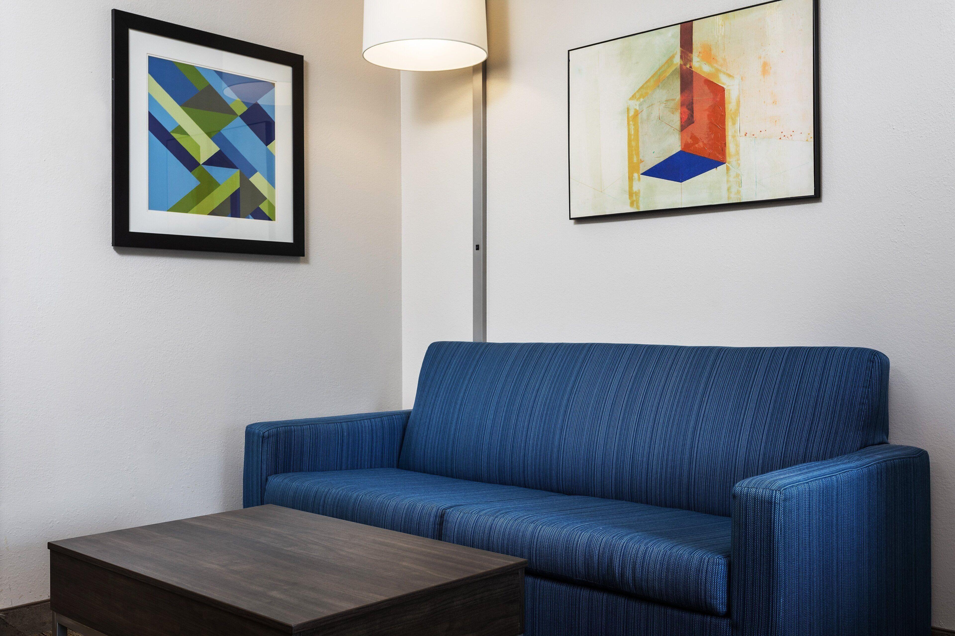 One-Bedroom King Suite