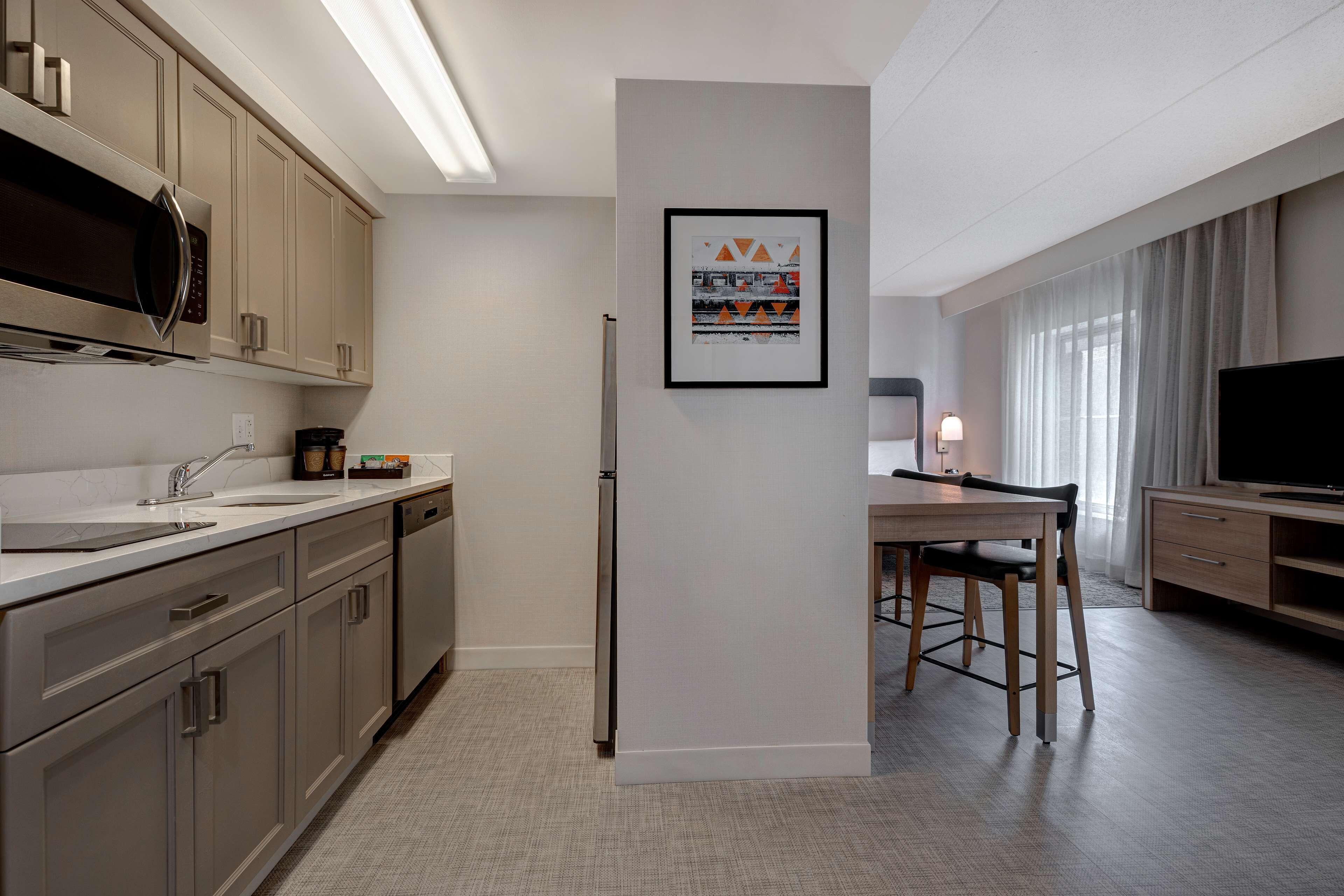 King Studio Suite