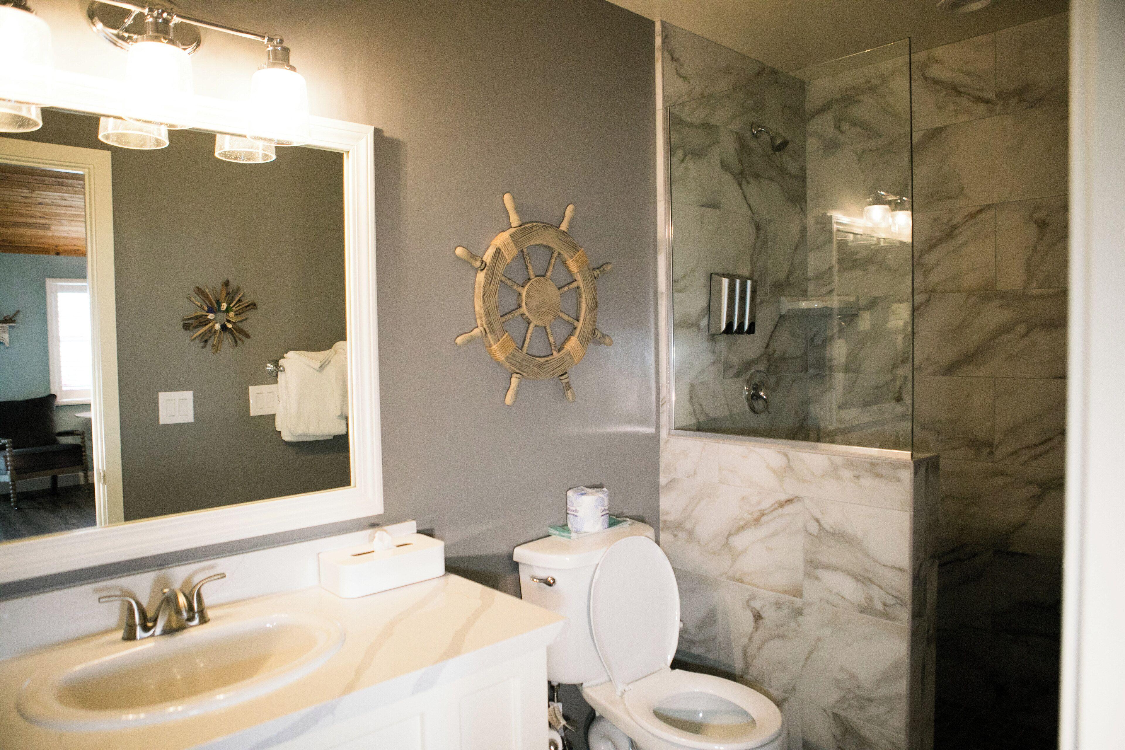 Deluxe King Room Ocean View