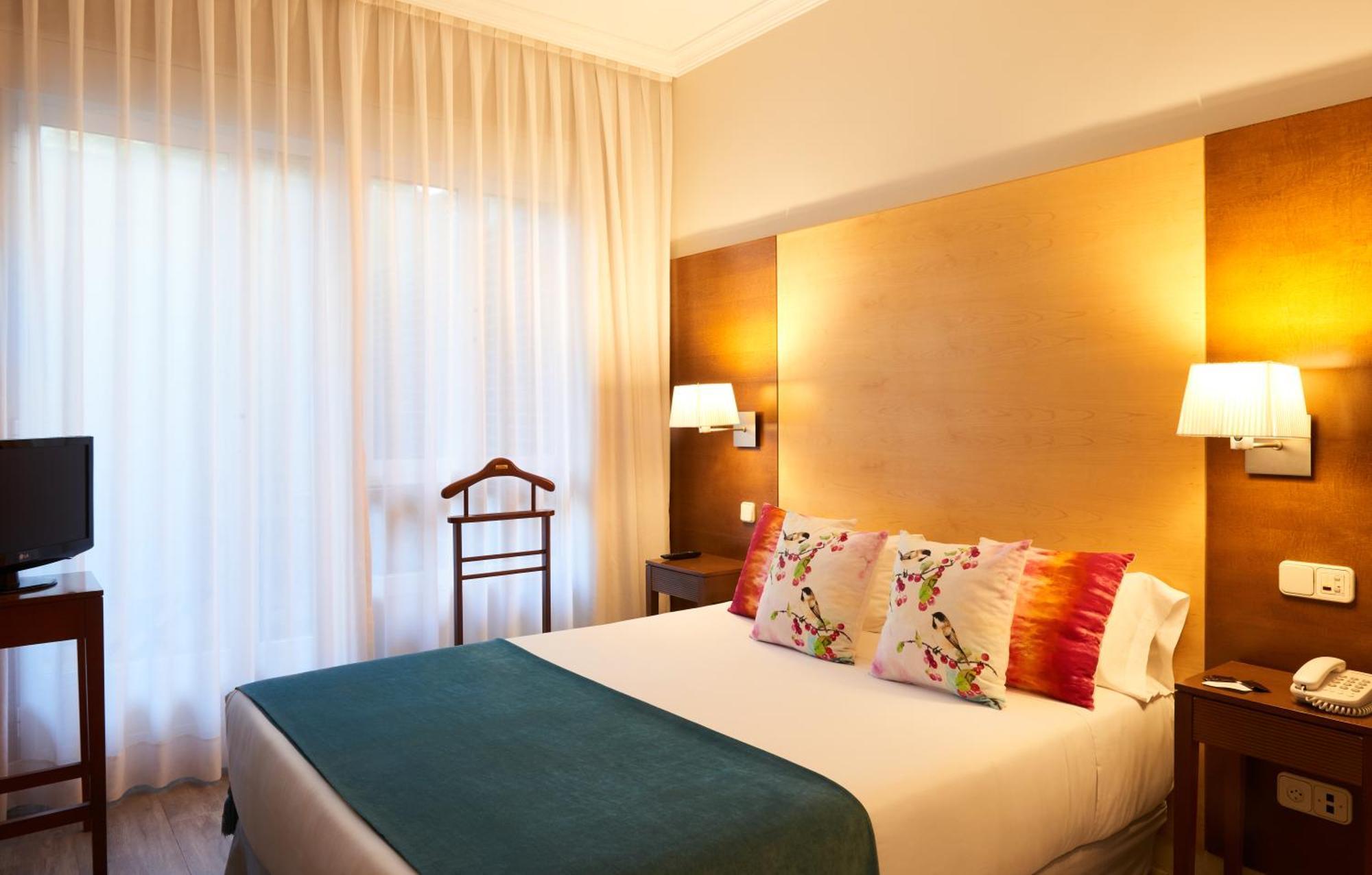 Junior Double Room
