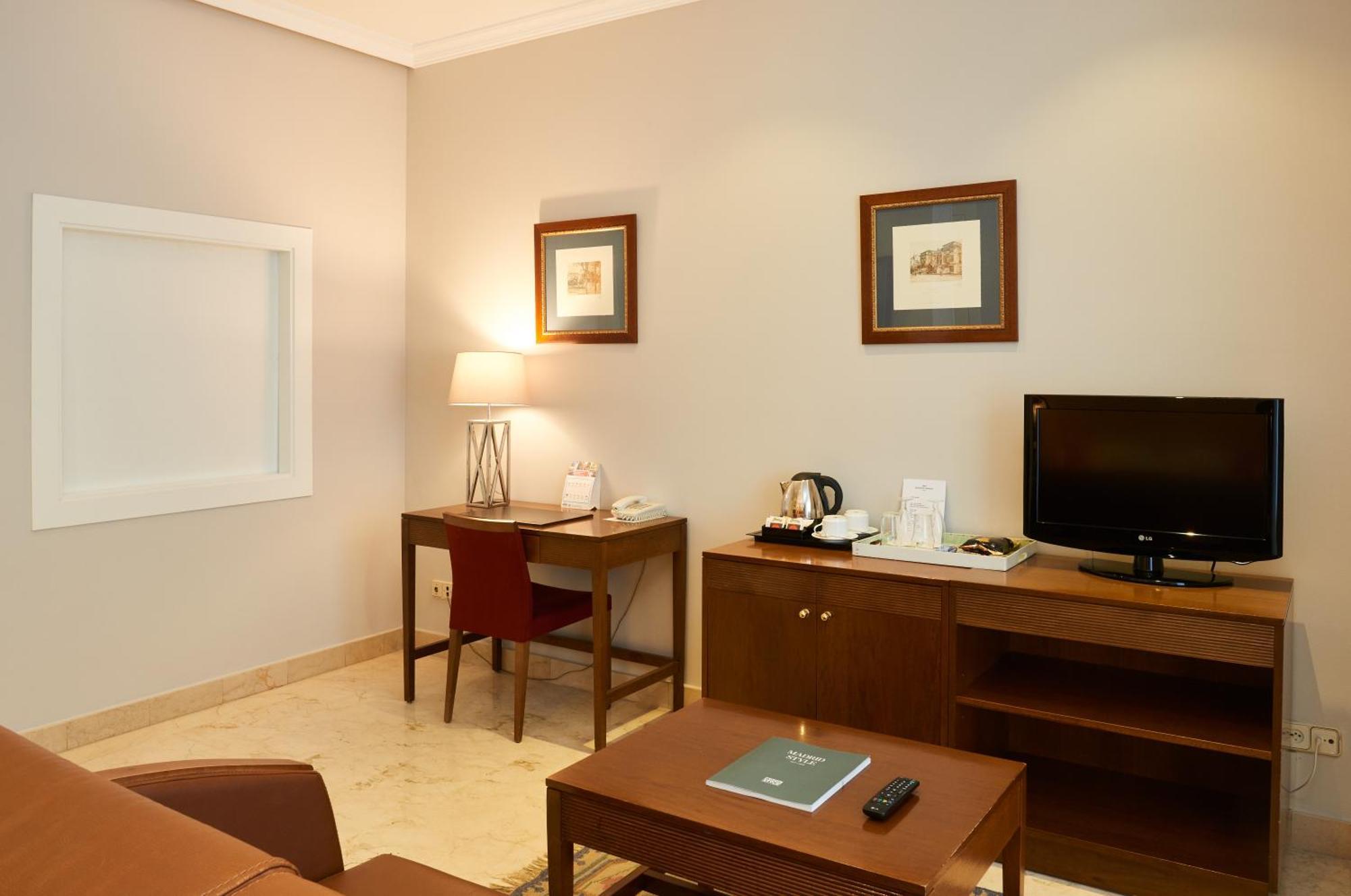 Junior Double Room