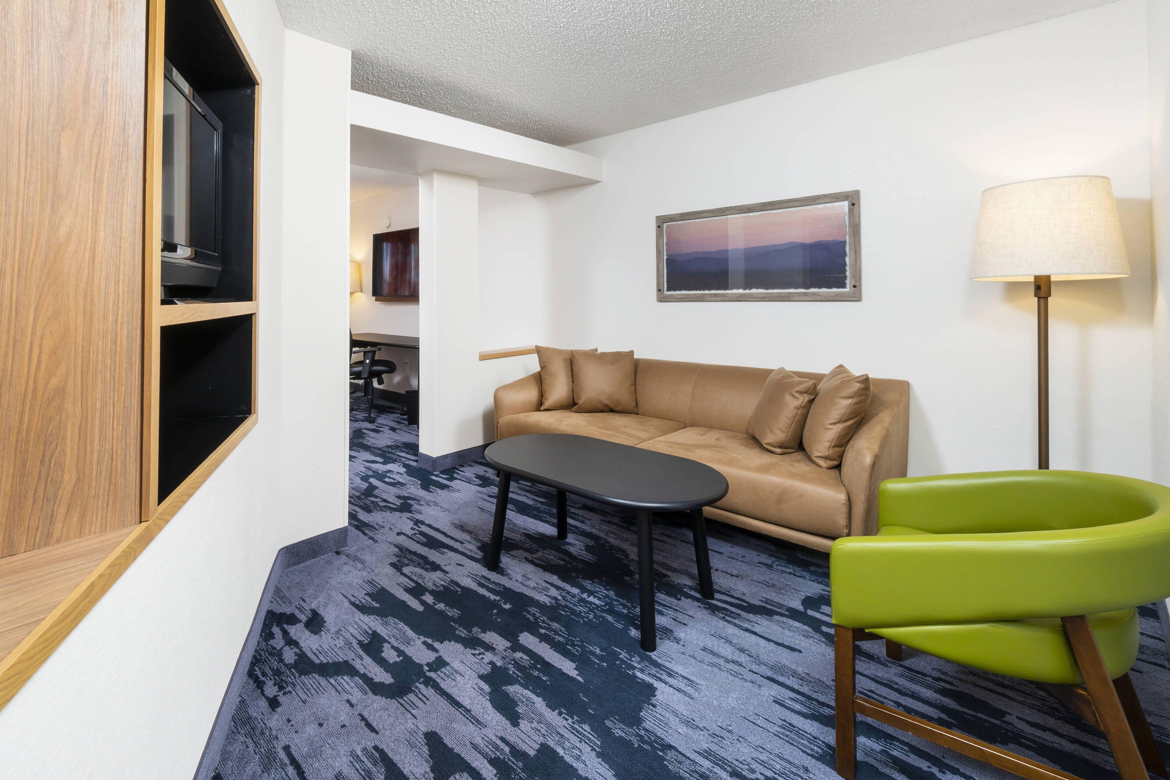 One-Bedroom King Suite Sofa Bed