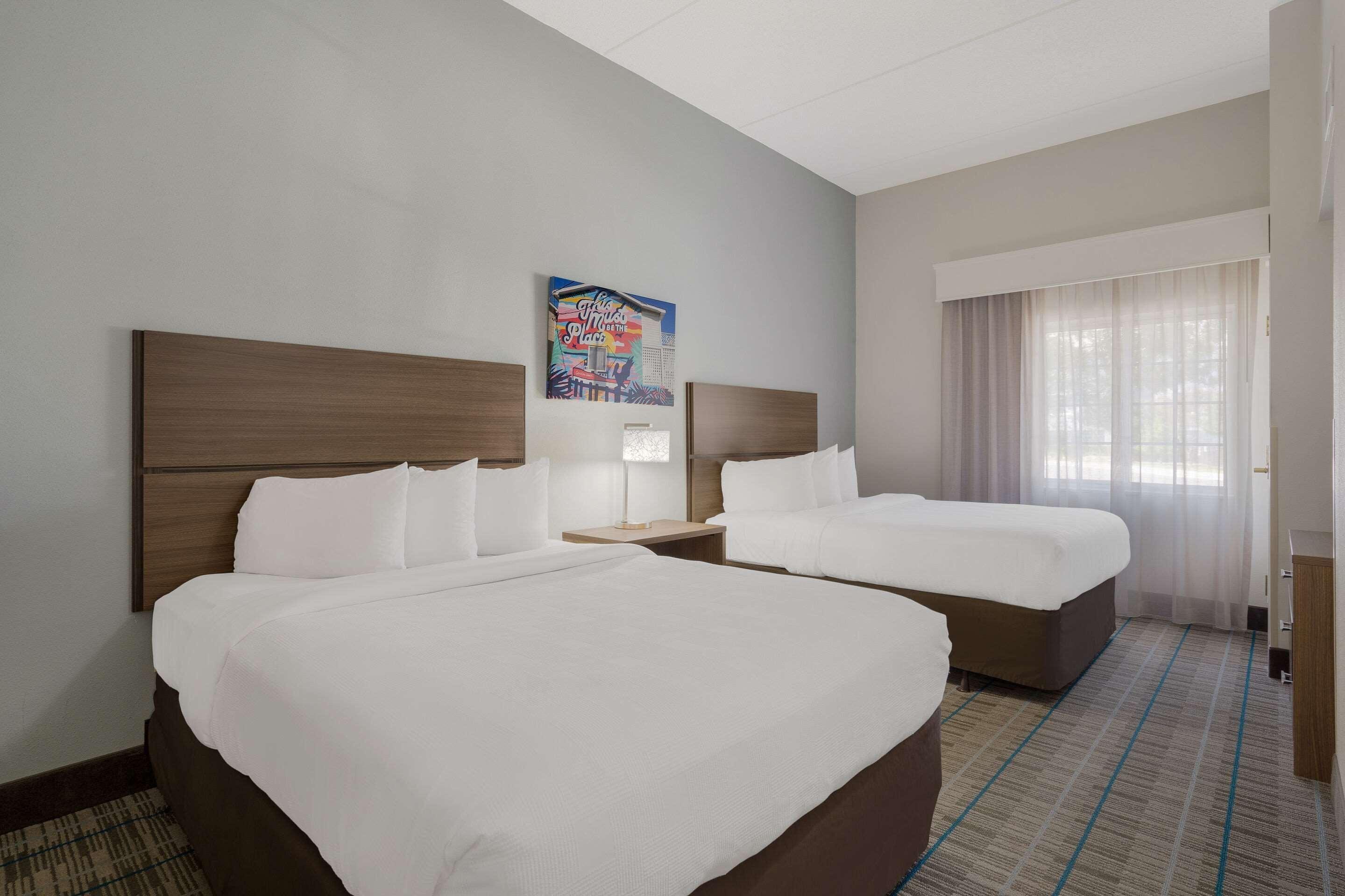 Standard Queen Suite Two Queen Beds Non-Smoking