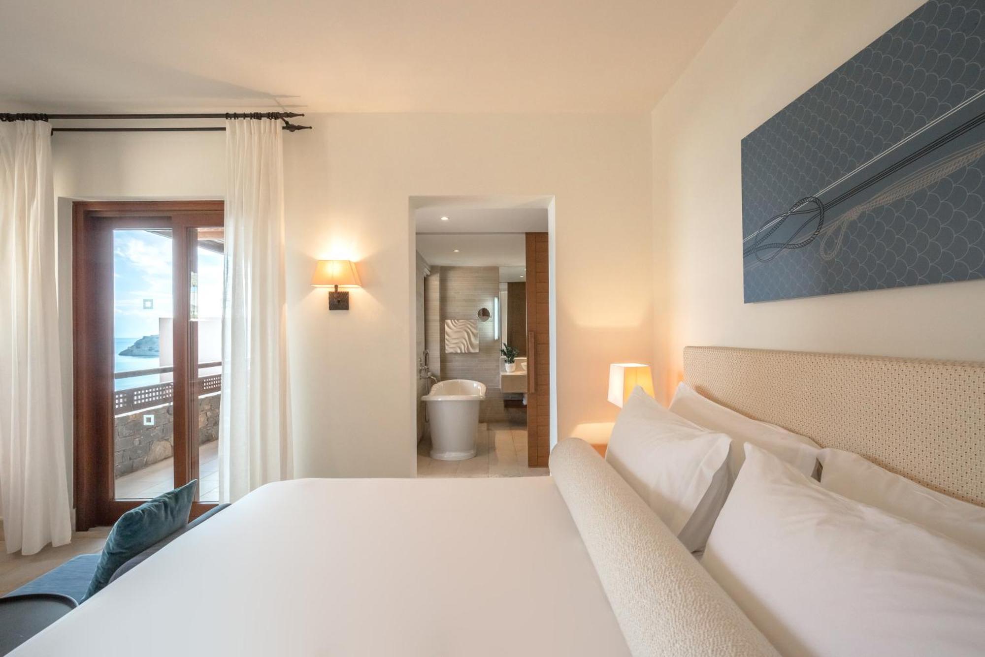 Deluxe Bungalow Sea View Private Heated Pool