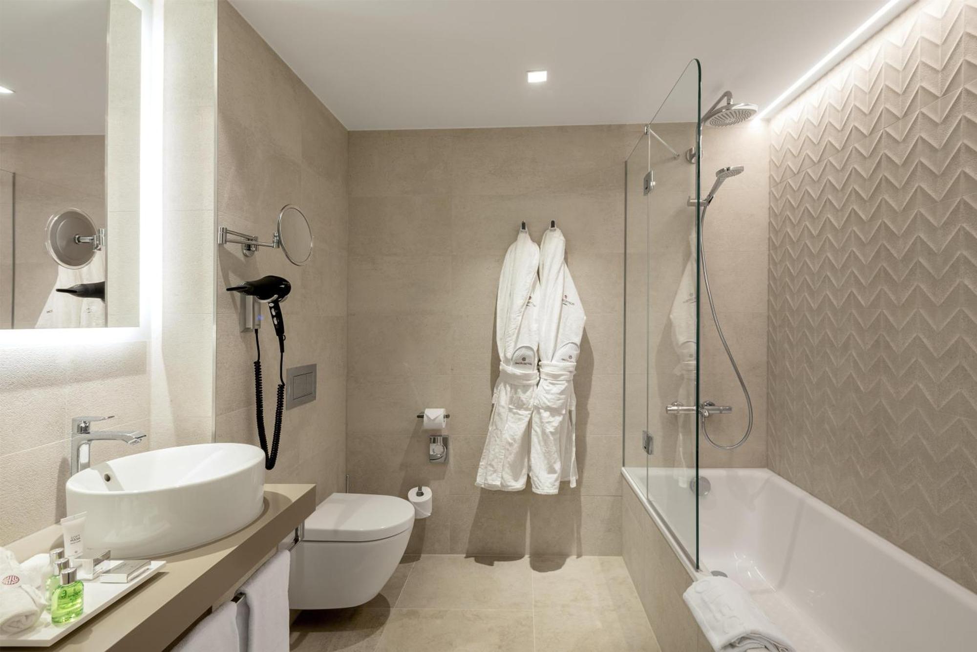Superior Doppel- oder Zweibettzimmer mit Stadtblick
