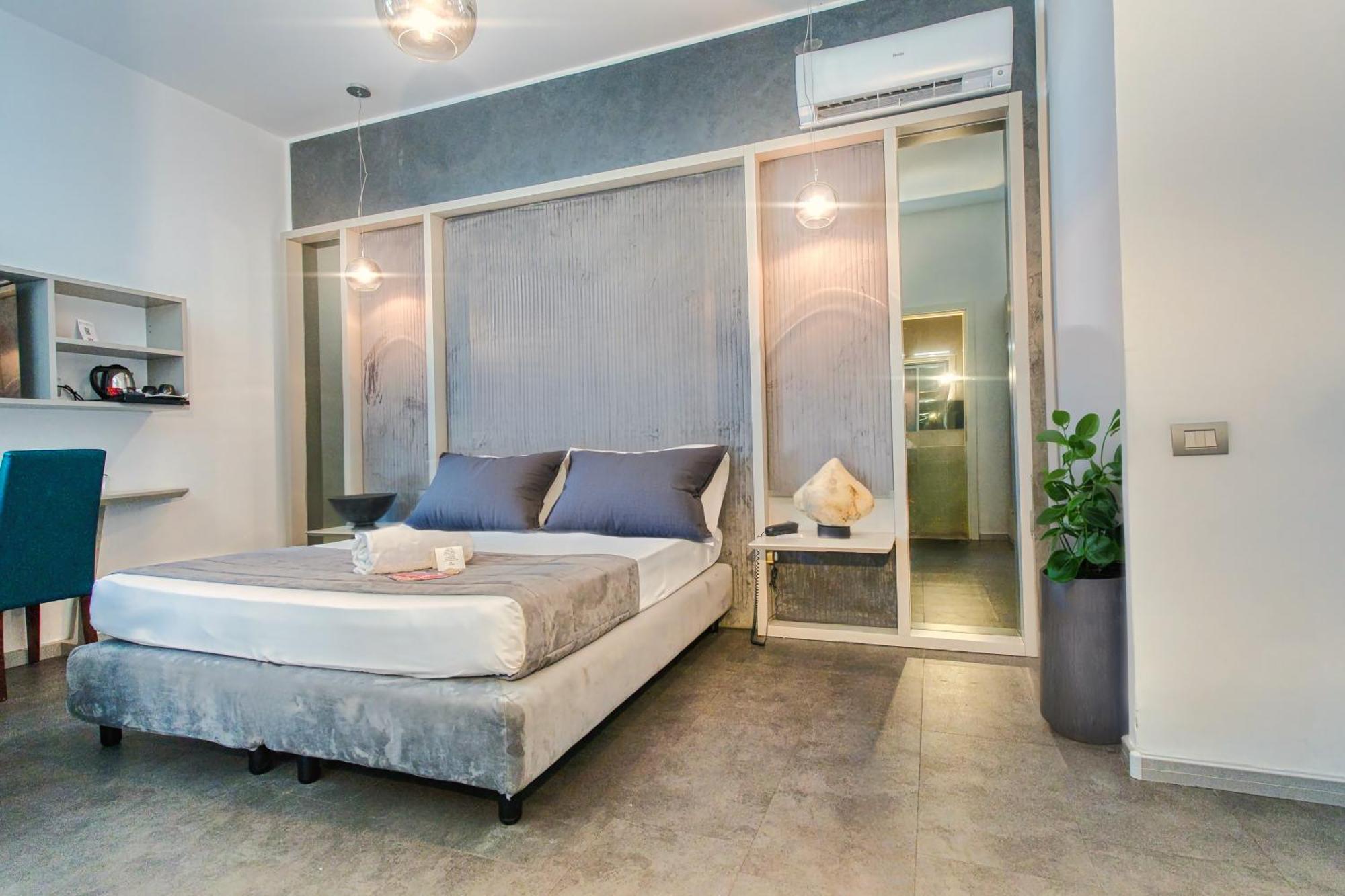 Family Room Garden View