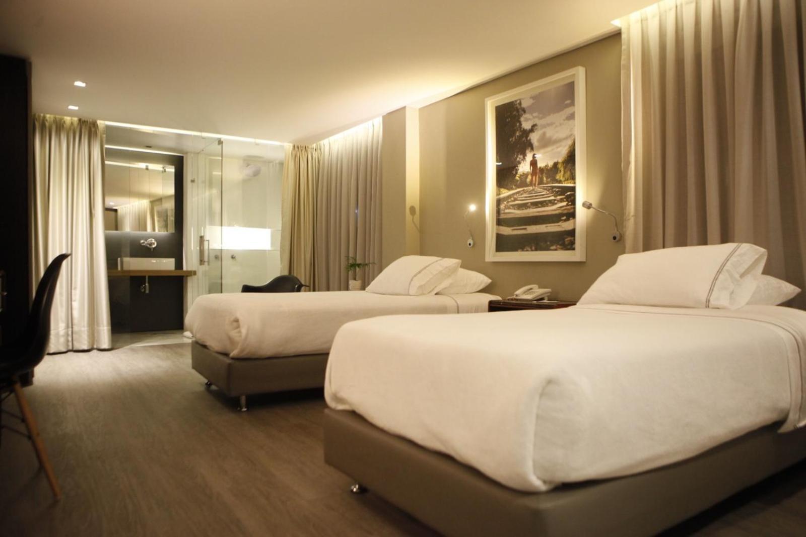 Executive Twin Suite