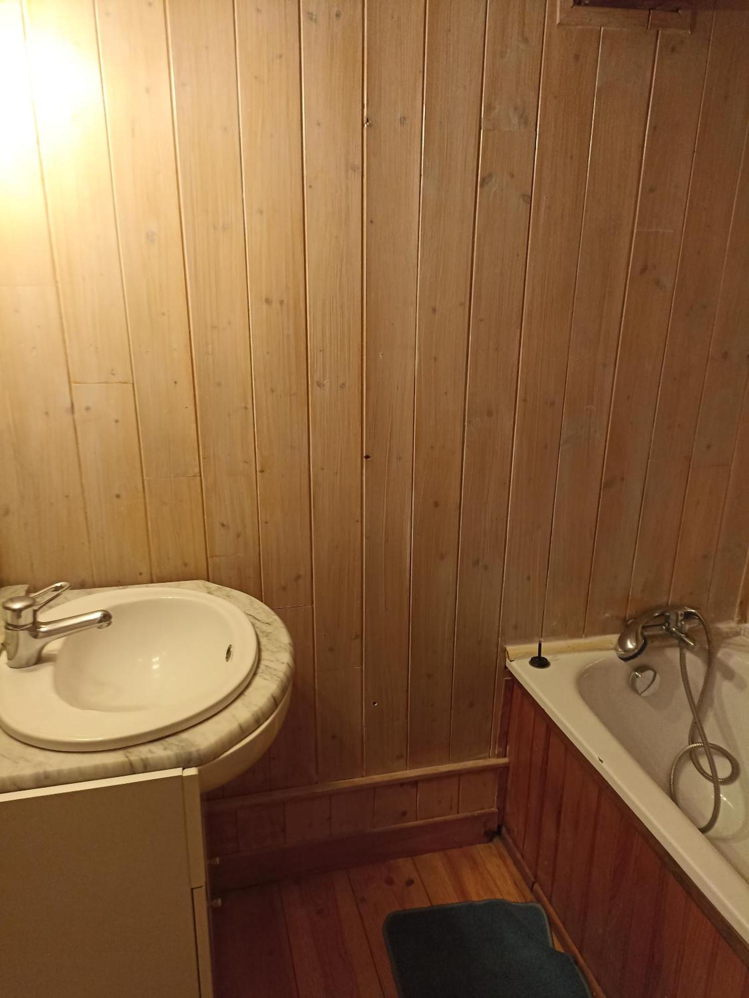Double Room Private Bathroom
