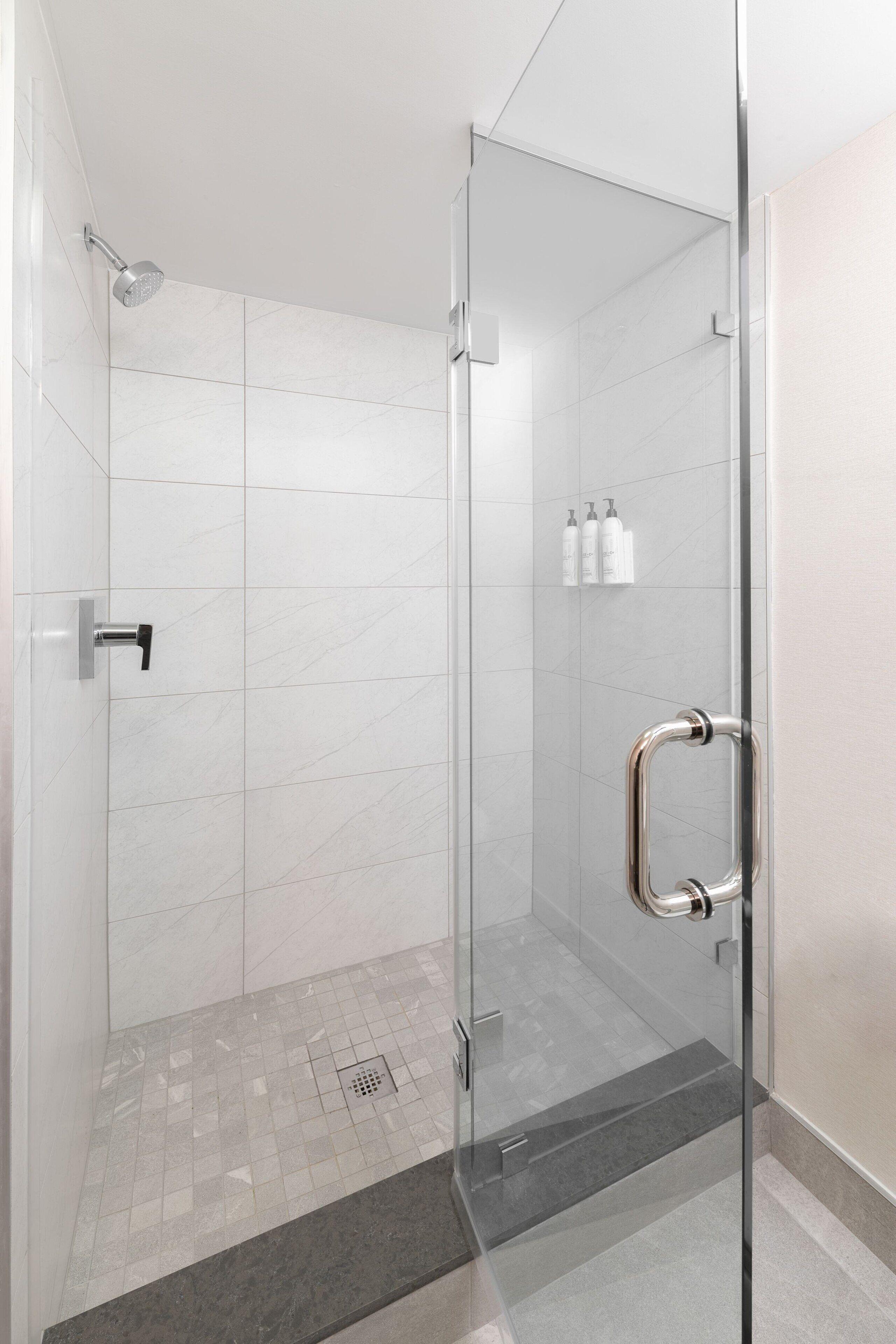 Queen Room Two Queen Beds Roll Shower Mobility Access or Hearing Accessible