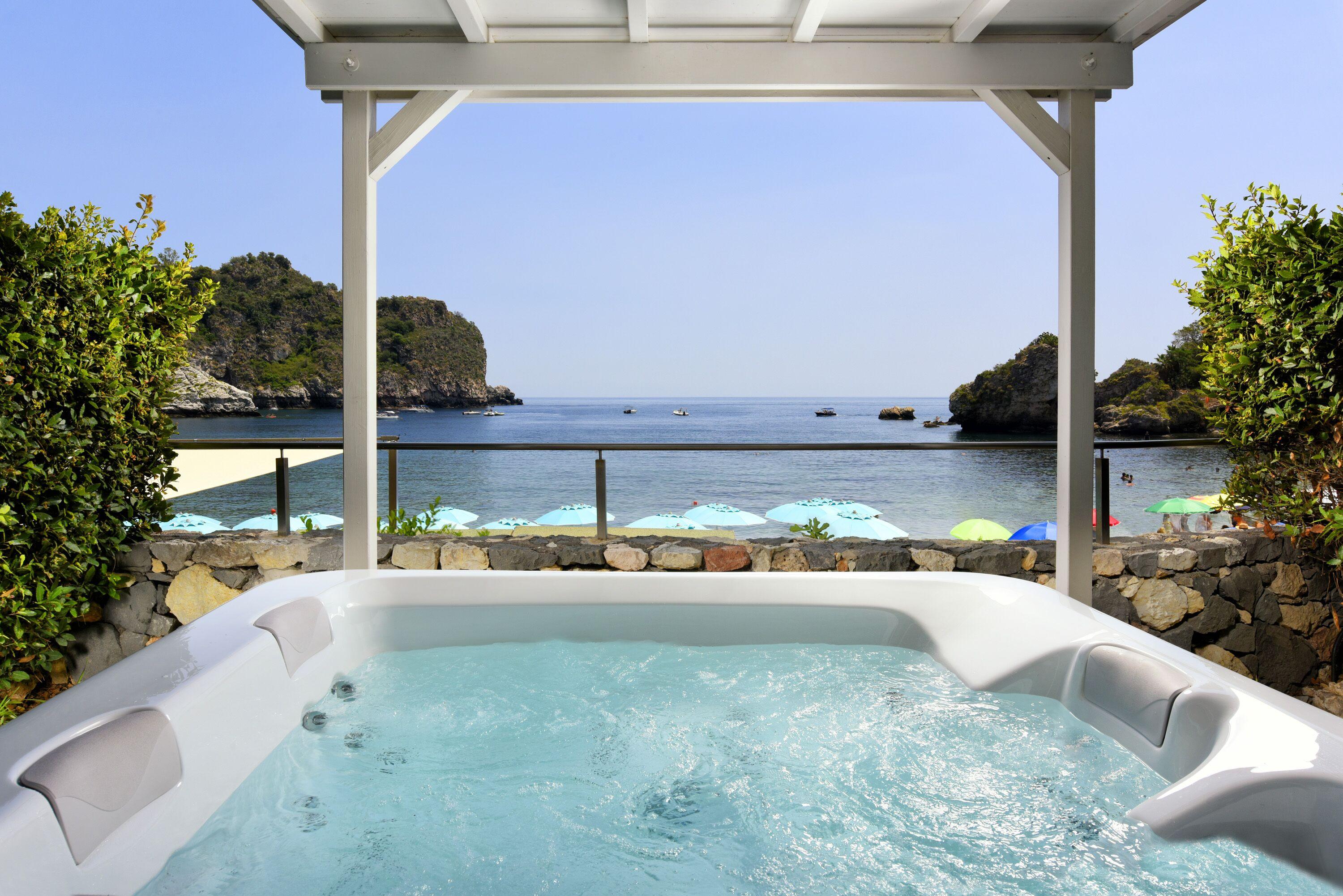 Superior Double Room Hot Tub Sea View