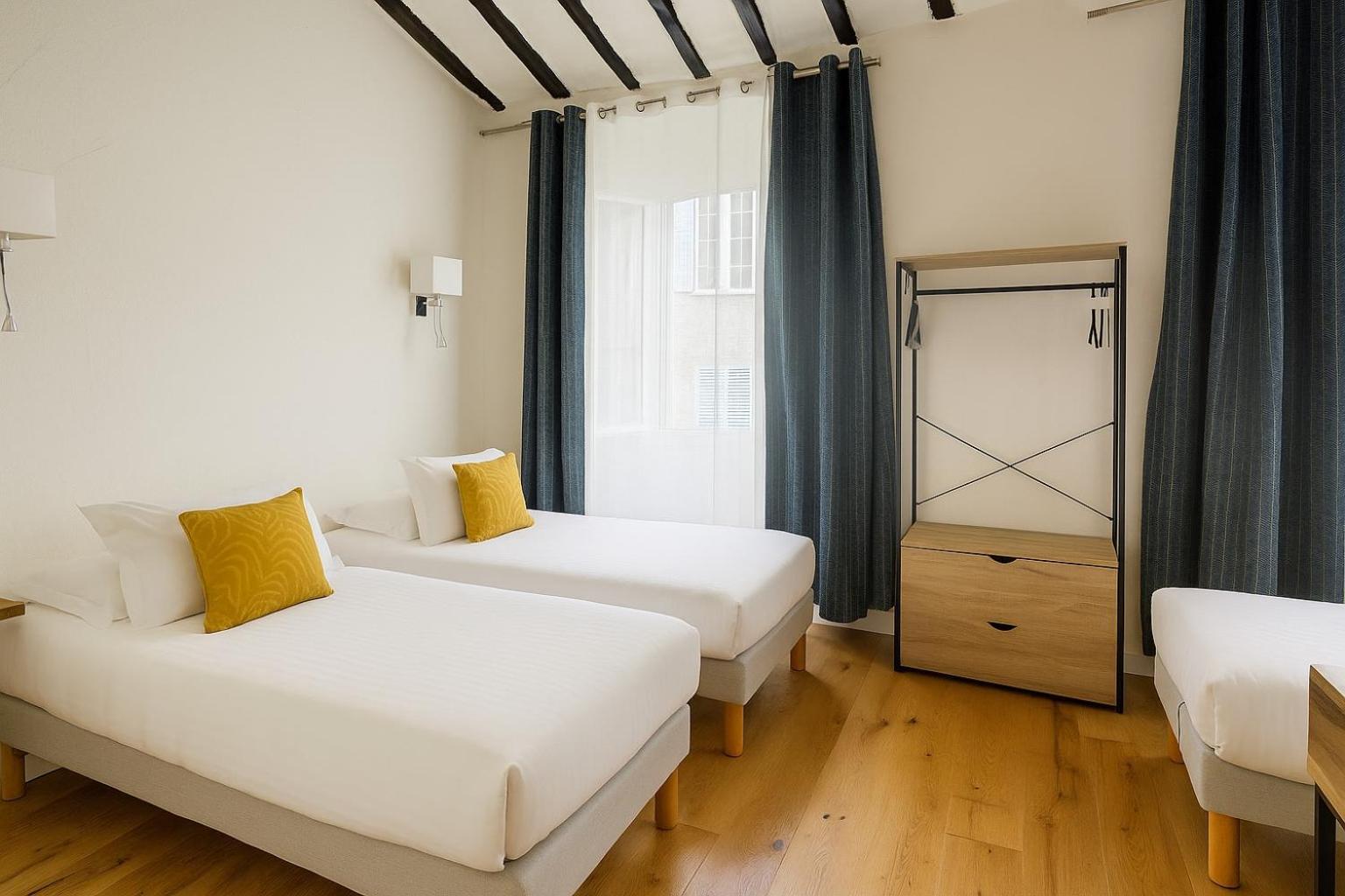 Comfort Triple Room