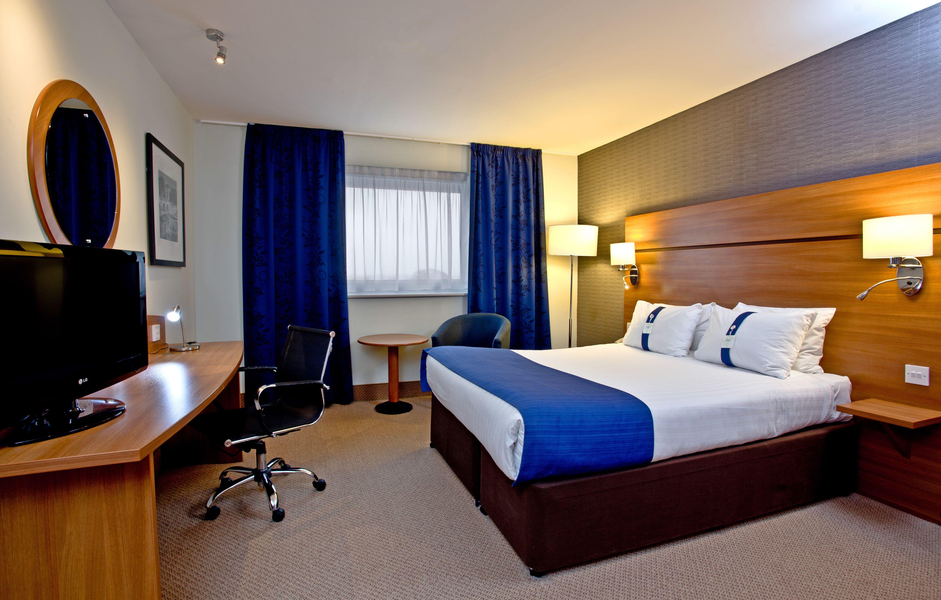 Standard King Room Sofa Bed Hot