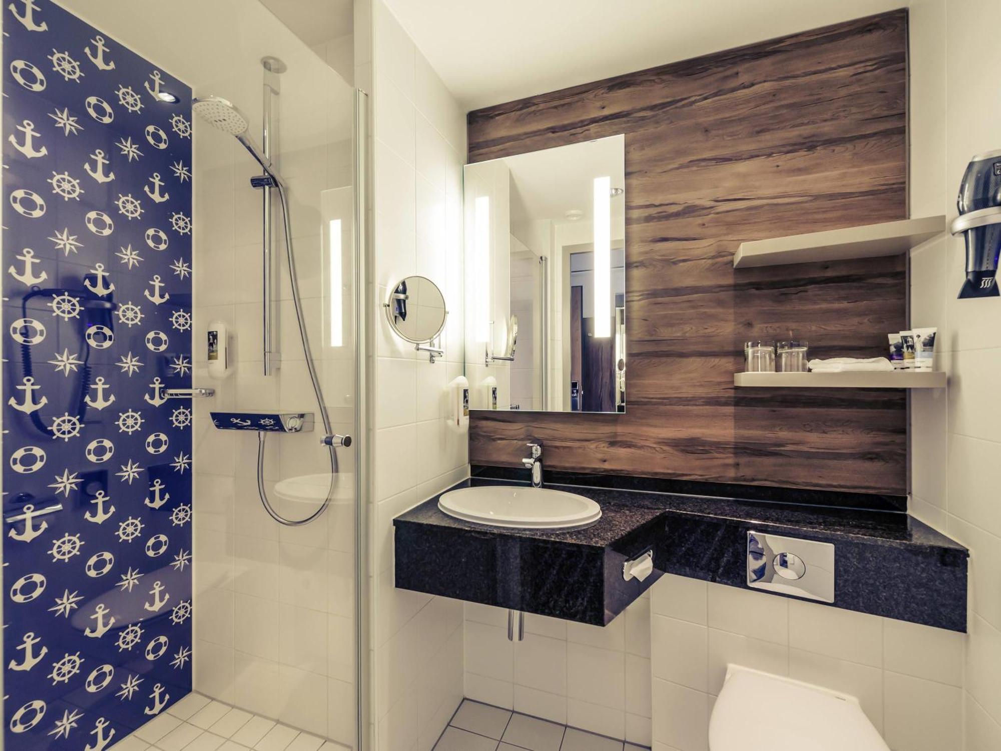 Privilege Room