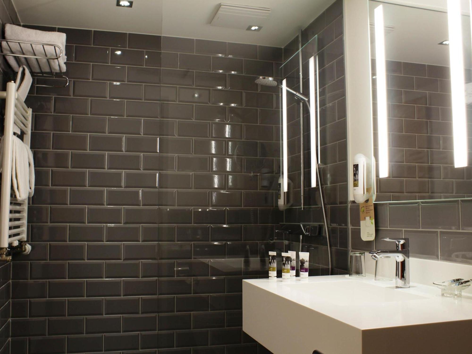 Standard Single Room,1716970386:JPEG