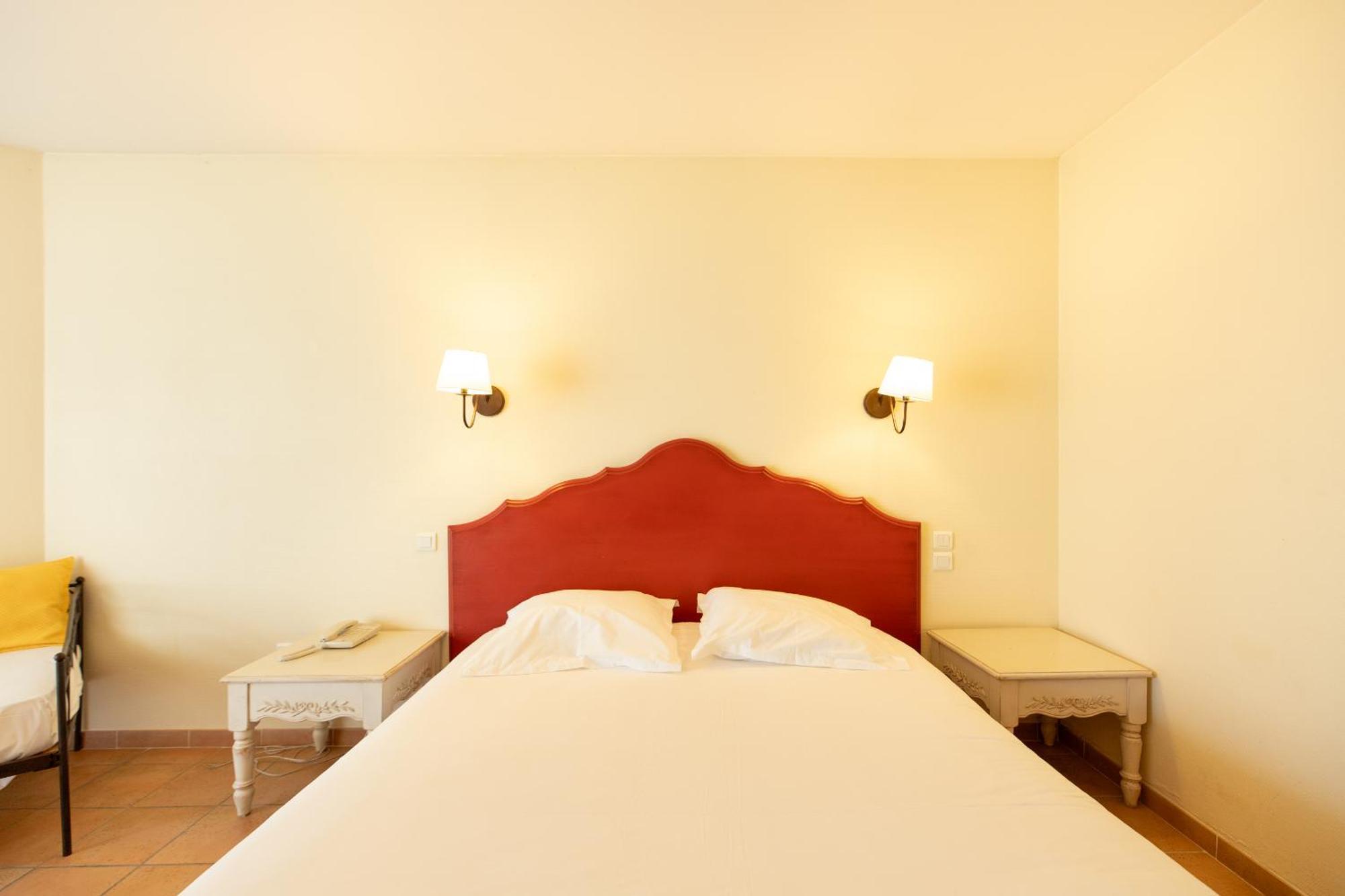 Standard Quintuple Room Two King Beds Private Patio,1716978954:JPEG