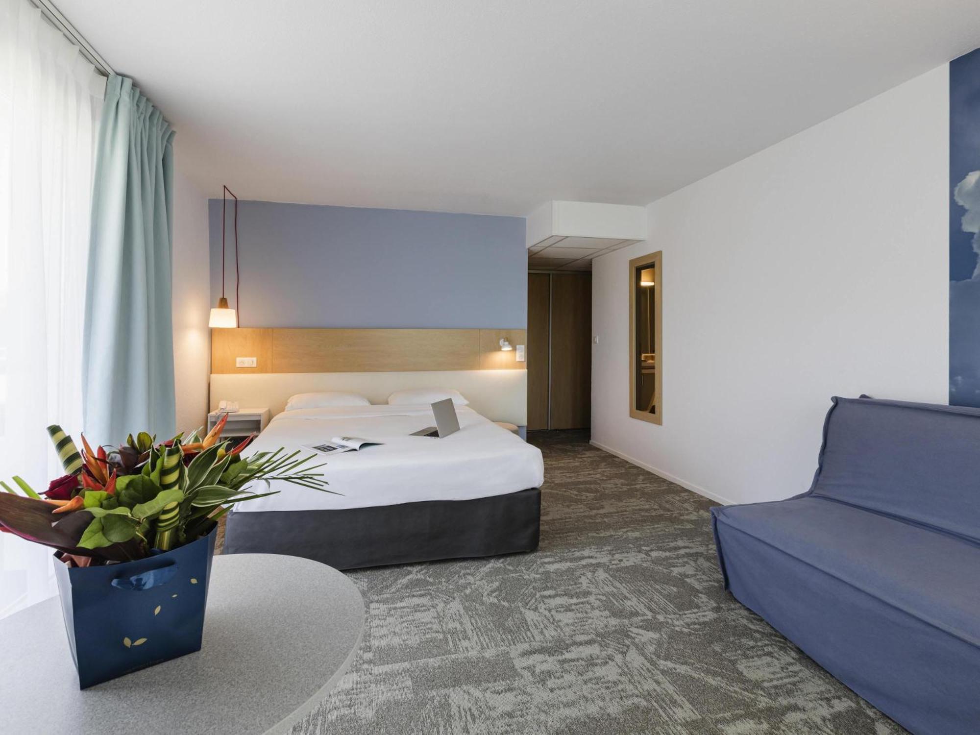 Chambre Double avec Canapé-Lit et Terrasse
