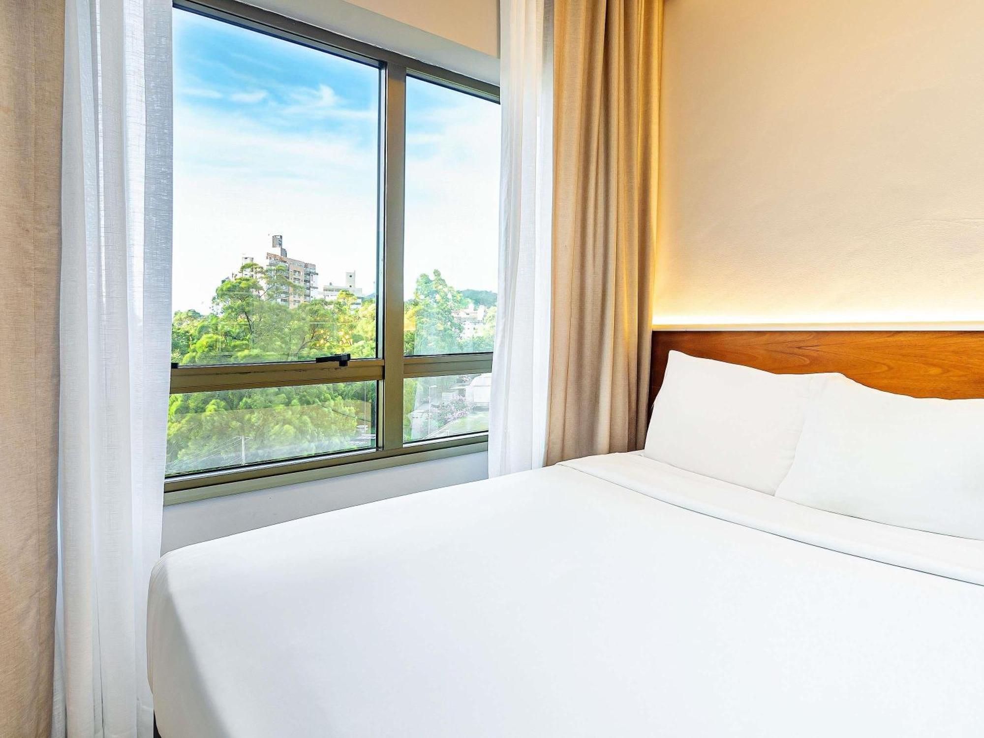 Standard Apartment Two Single Beds