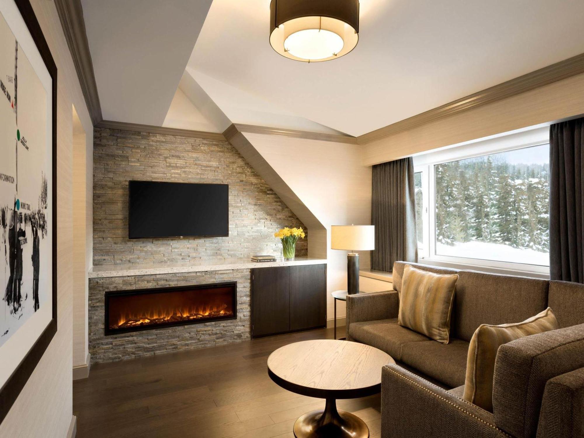 Alpine King Suite View