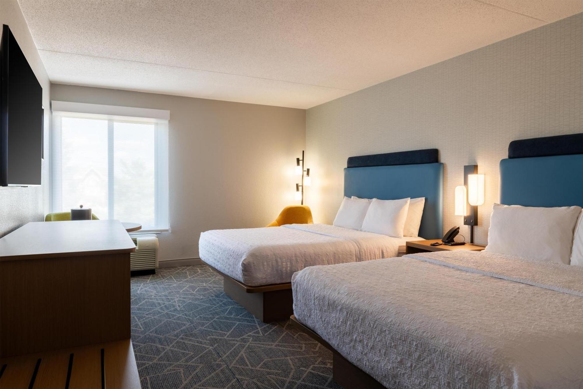 Room Two Queen Beds Non-Smoking