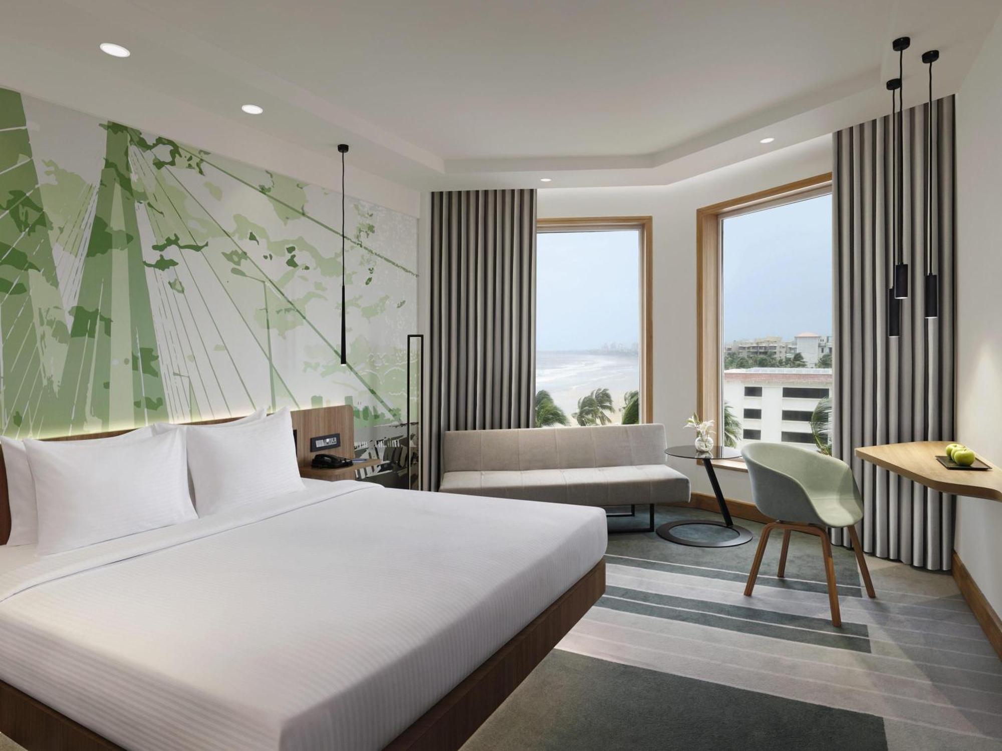 Premier King Bed Ocean View - Higher Floor, Buffet Breakfast, Complimentary Airport transfers (T1&T2), Premier Lounge with Cocktail Hrs. from 18:00 Hrs. to 20:00 Hrs