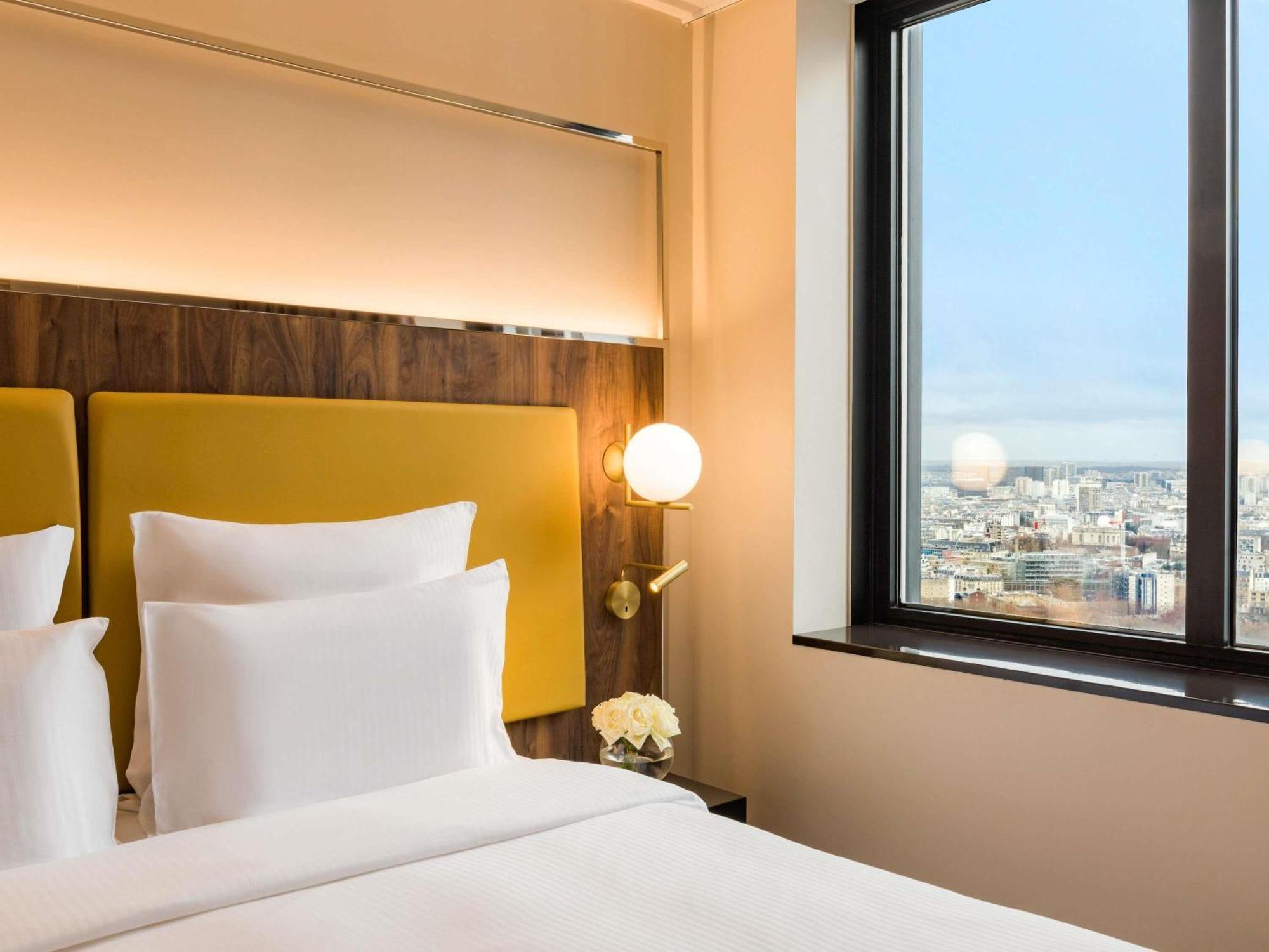 Executive Deluxe King Room View