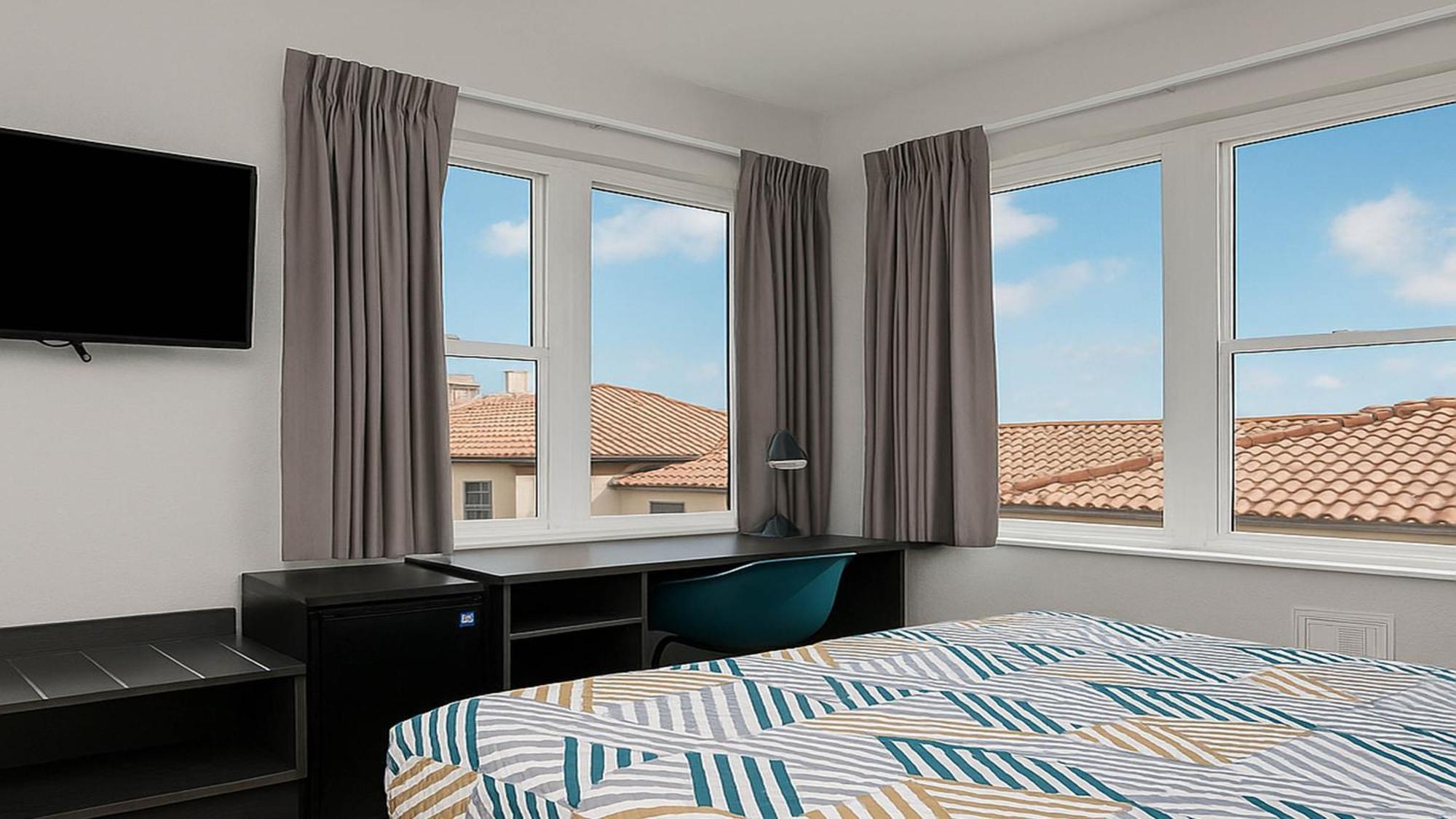 Superior Queen Room