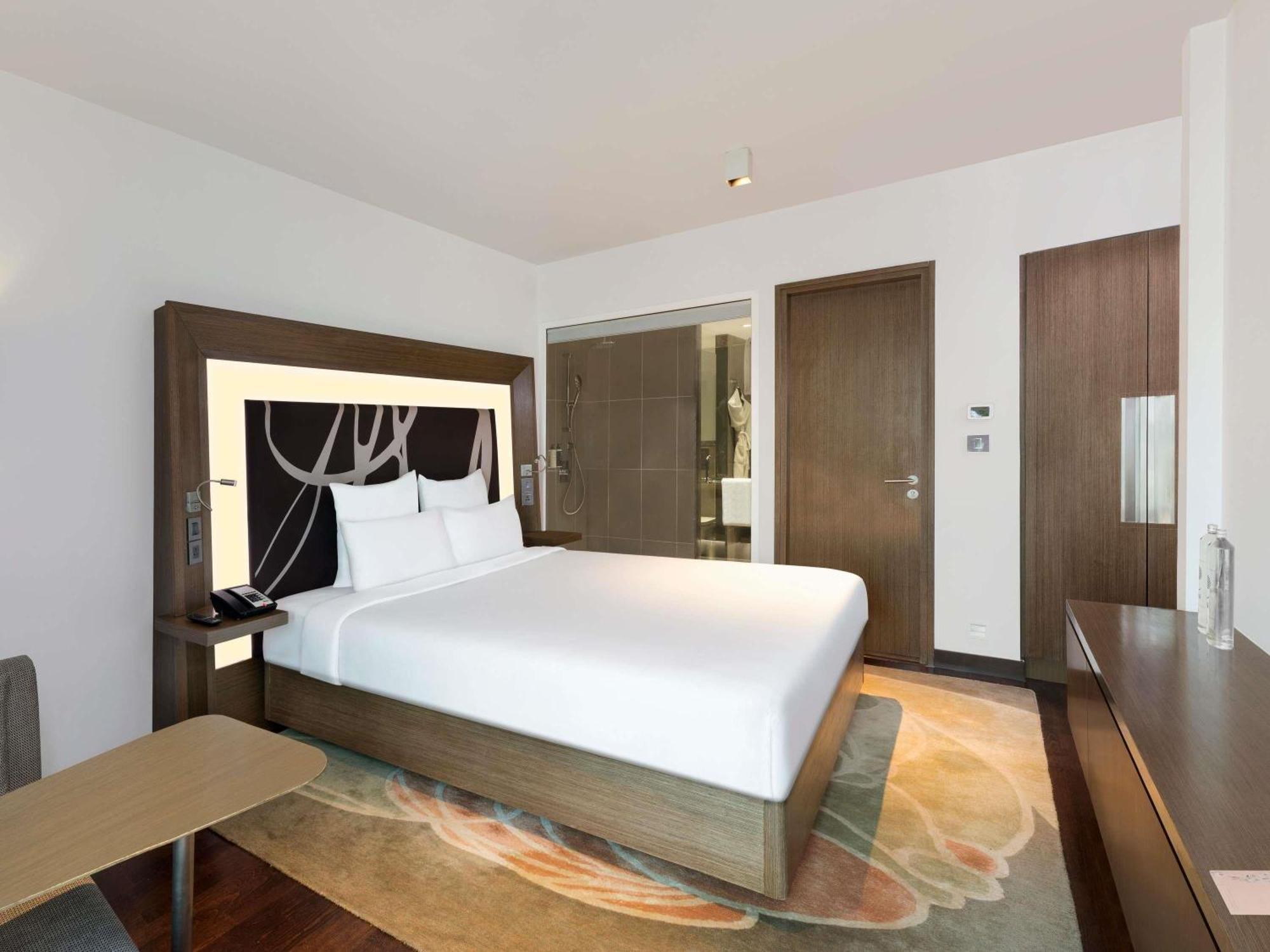 Junior Suite 2 Way Airport Transfers Lounge Access on F&B Laundry