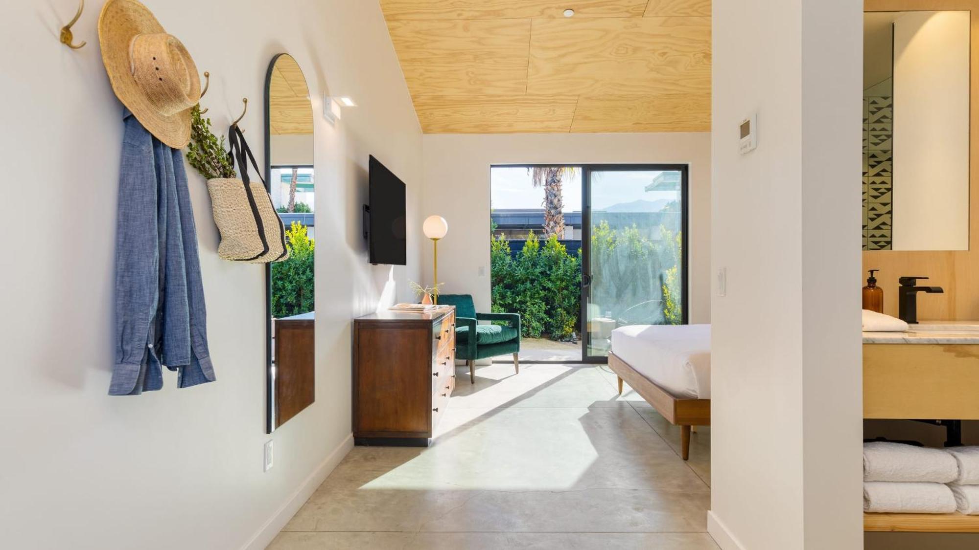 One-Bedroom Suite