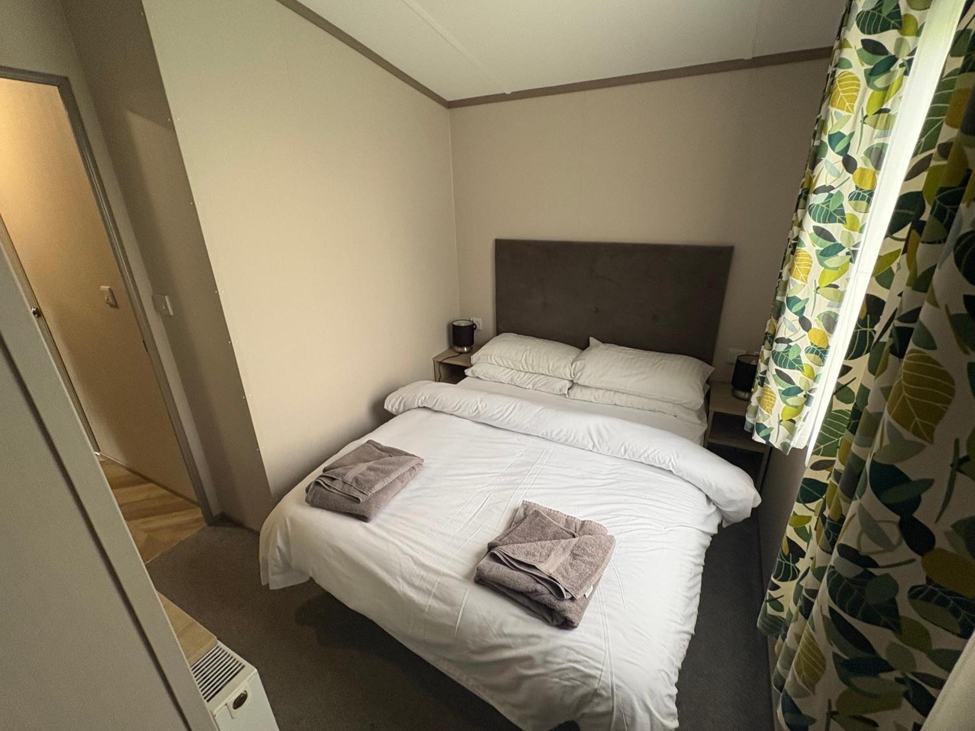 Comfort 2 Bed Caravan Pet Friendly