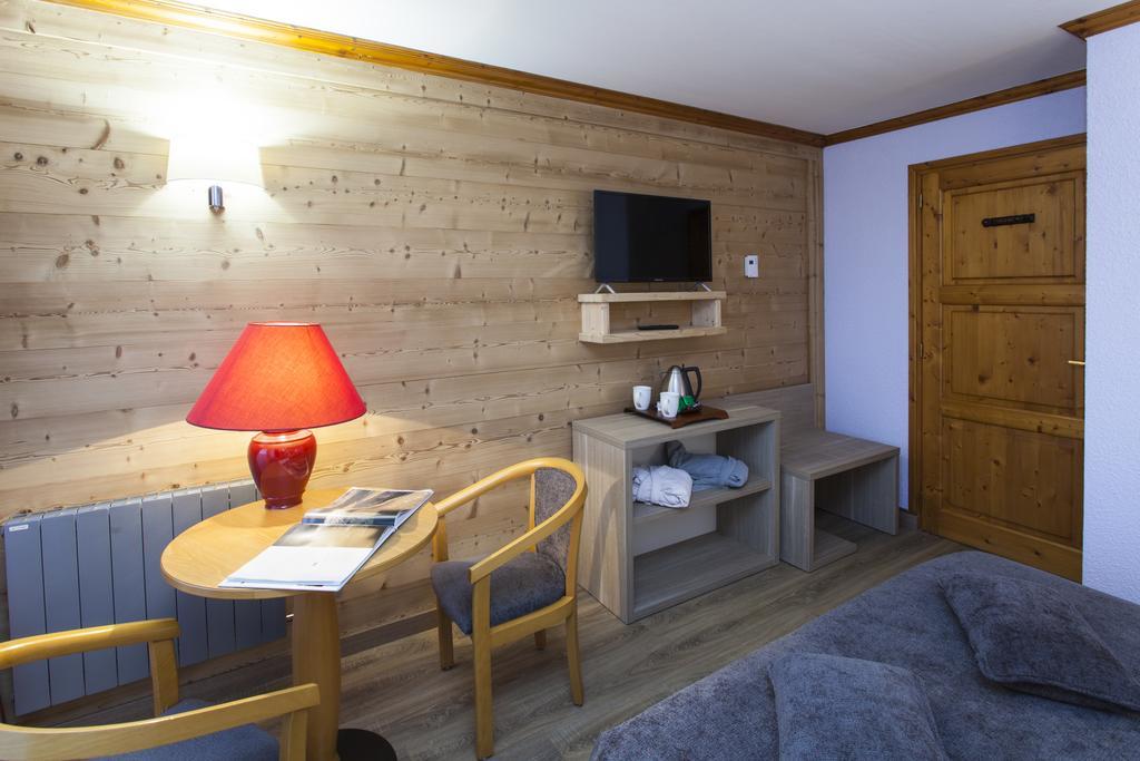 Double Room Mountain View