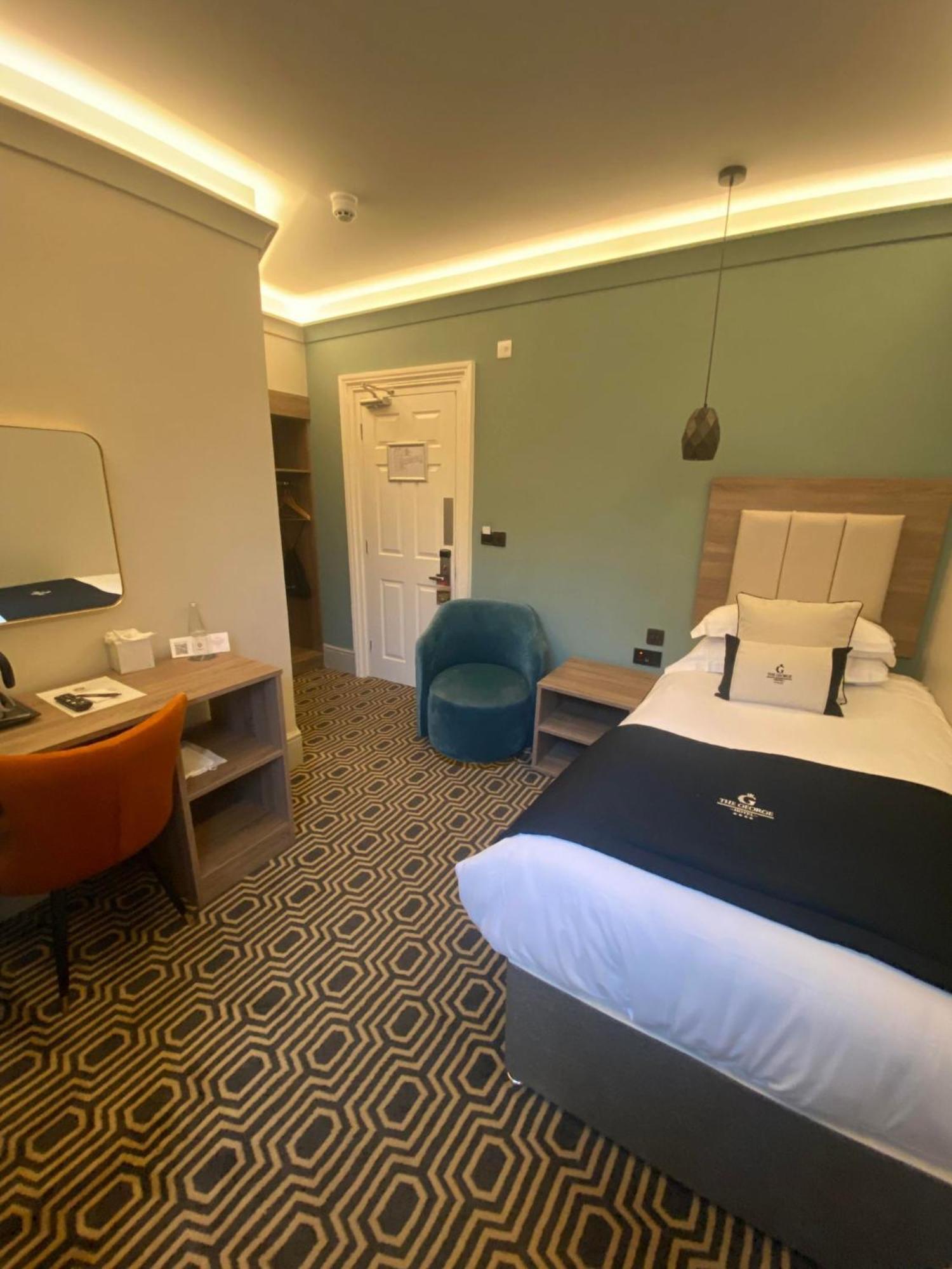 Standard Single Room