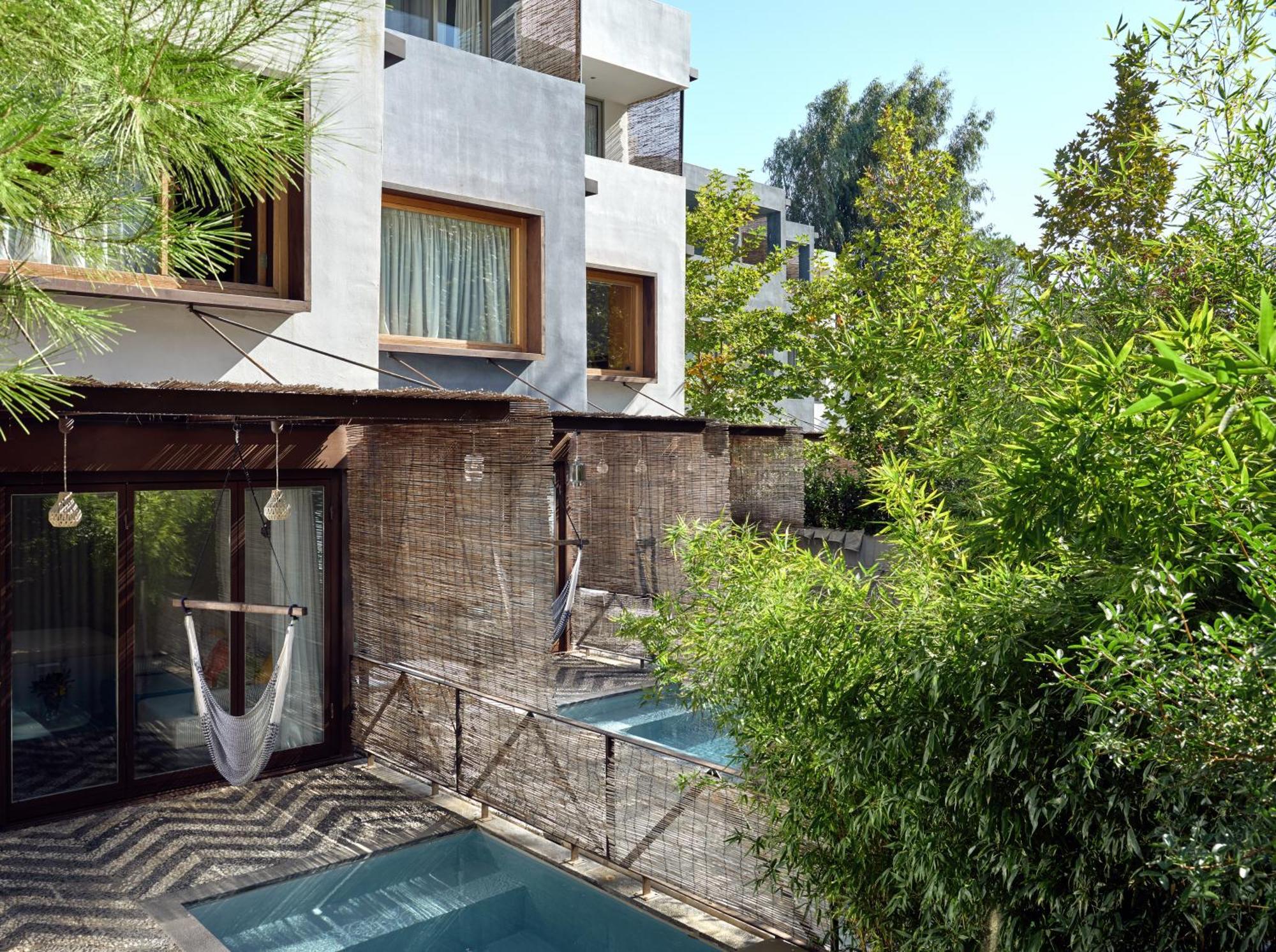 One Bedroom Pool Suite