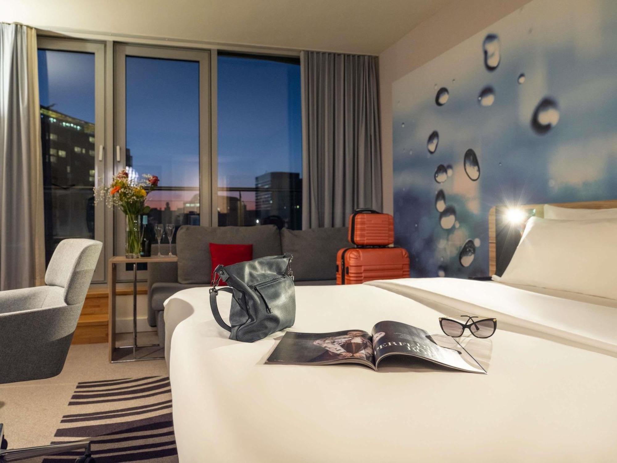 Executive Room