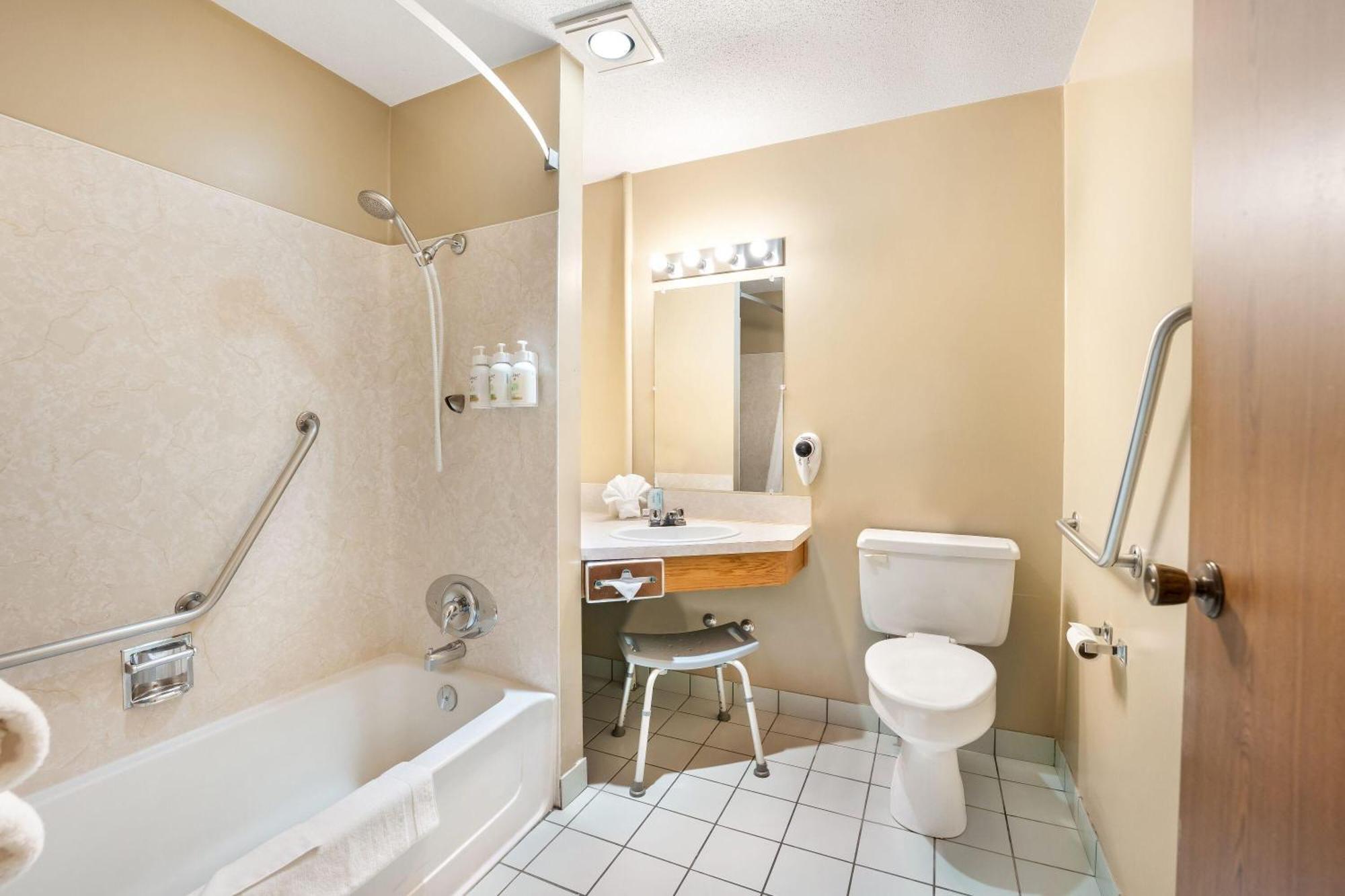 Queen Room Mobility Access or Non-Smoking