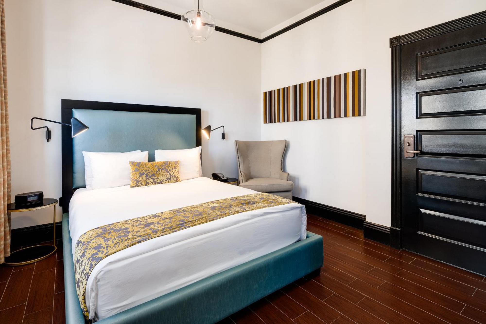 Accessible Classic Queen Room
